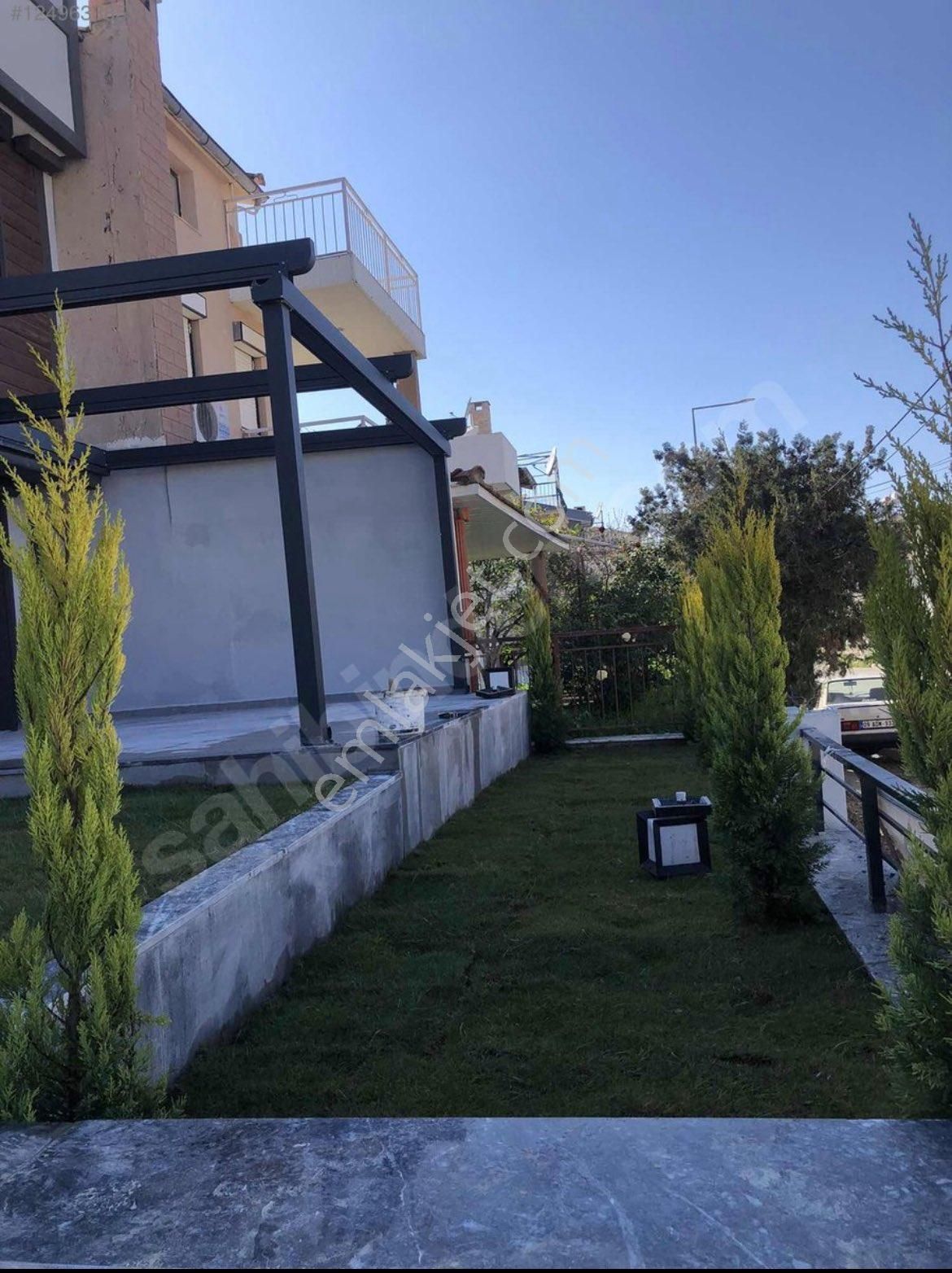 Karaova'da 2+1 Sıfır Geniş Bahçeli Satılık Villa - Görsel 16