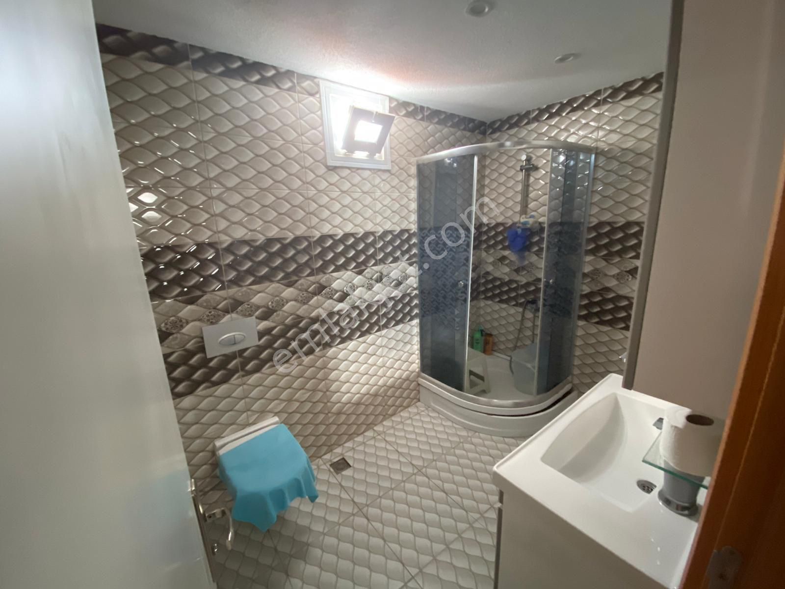 Bahçelievler Siyavuşpaşa Mahallesi 6+1 Geniş Kullanımlı Satılık - Görsel 22