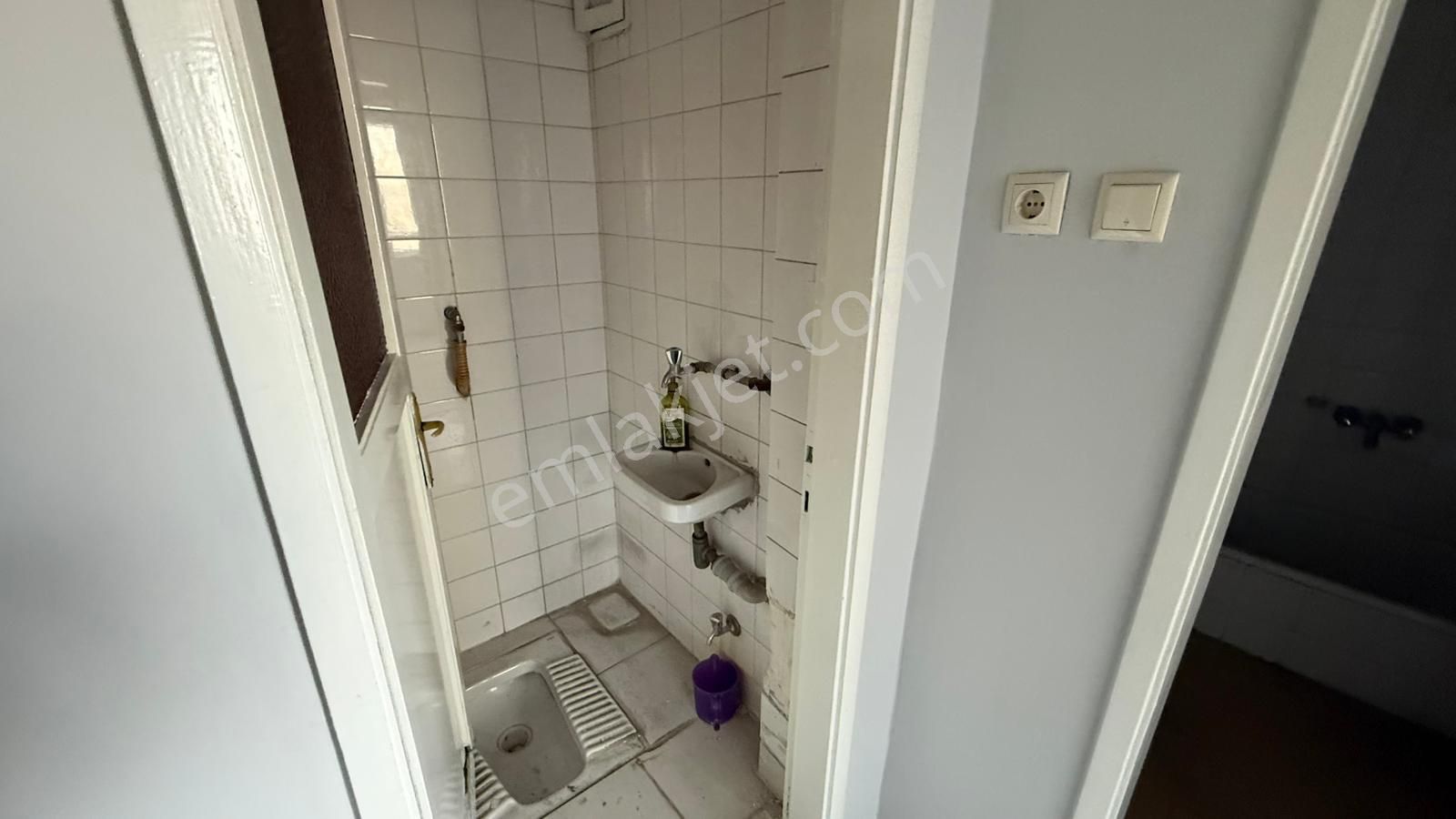 Cumhuriyet Caddesi'ne Cephe Geniş Kullanım Alanlı Ofis Fırsatı! - Görsel 11