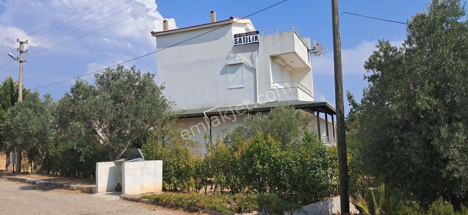 Satılık İzmir Bergama Kazıkbağlari Mavikent Sitesi Triblex Villa - Görsel 3