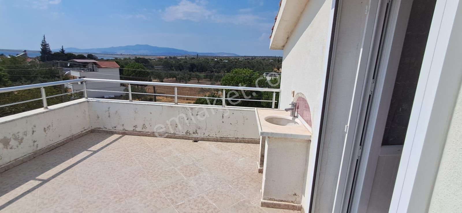 Satılık İzmir Bergama Kazıkbağlari Mavikent Sitesi Triblex Villa - Görsel 14