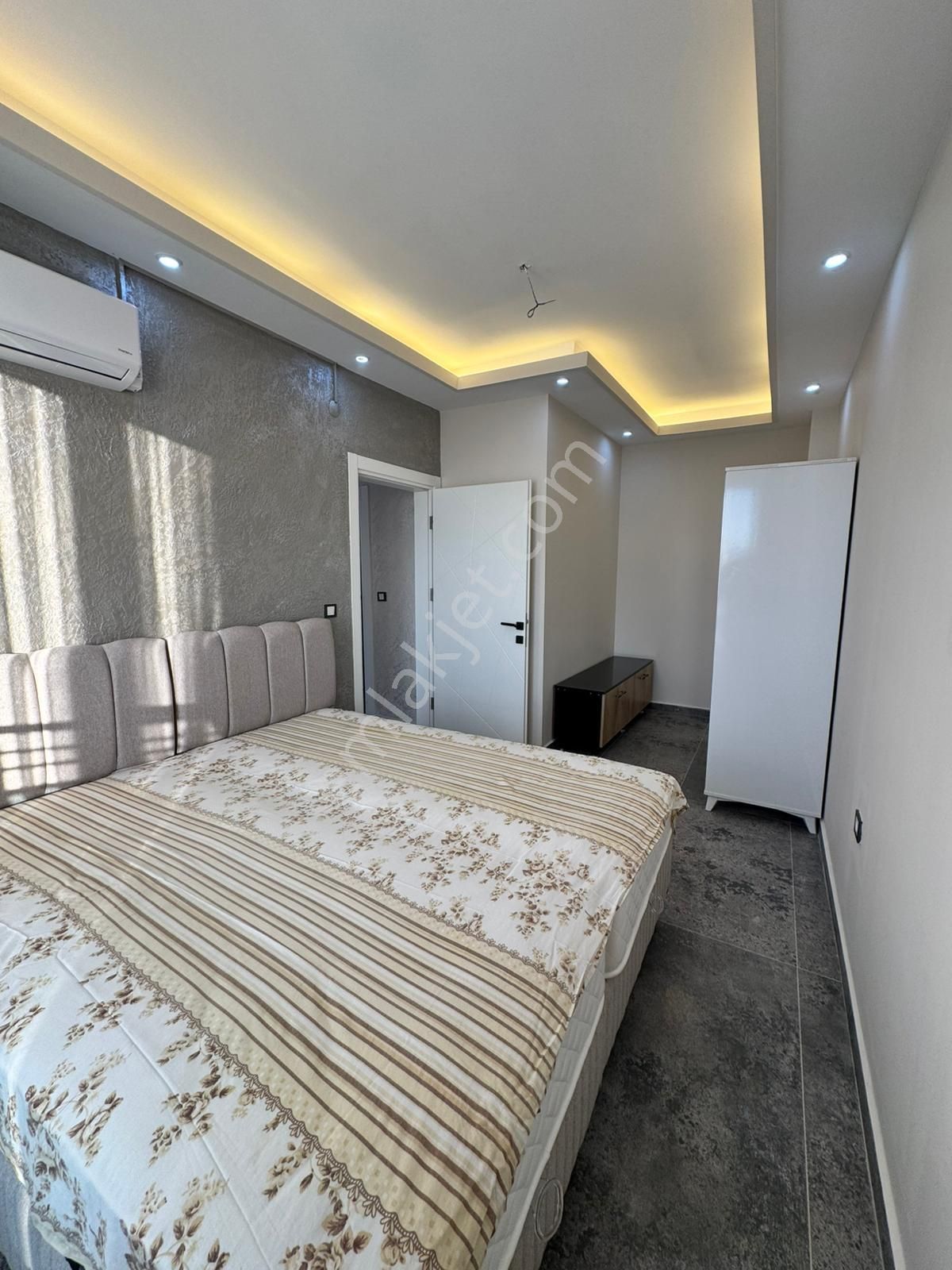 Didim Hisar Mah. 200 M2 Arsa Kullanımında 3+1 Ayrı Mutfaklı Ful Eşyalı Havuzlu Villamız Satışdadır - Görsel 21