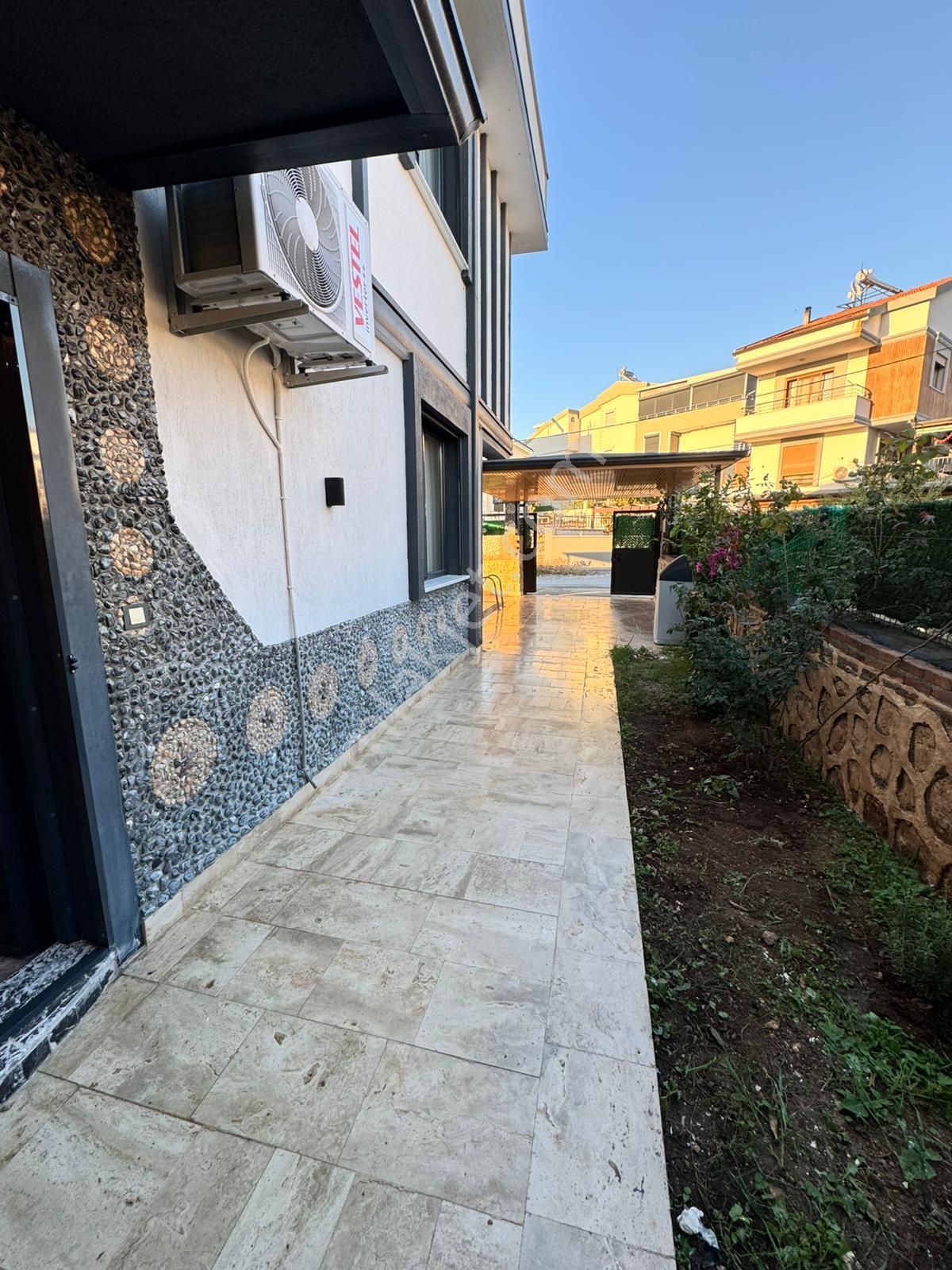 Didim Hisar Mah. 200 M2 Arsa Kullanımında 3+1 Ayrı Mutfaklı Ful Eşyalı Havuzlu Villamız Satışdadır - Görsel 26