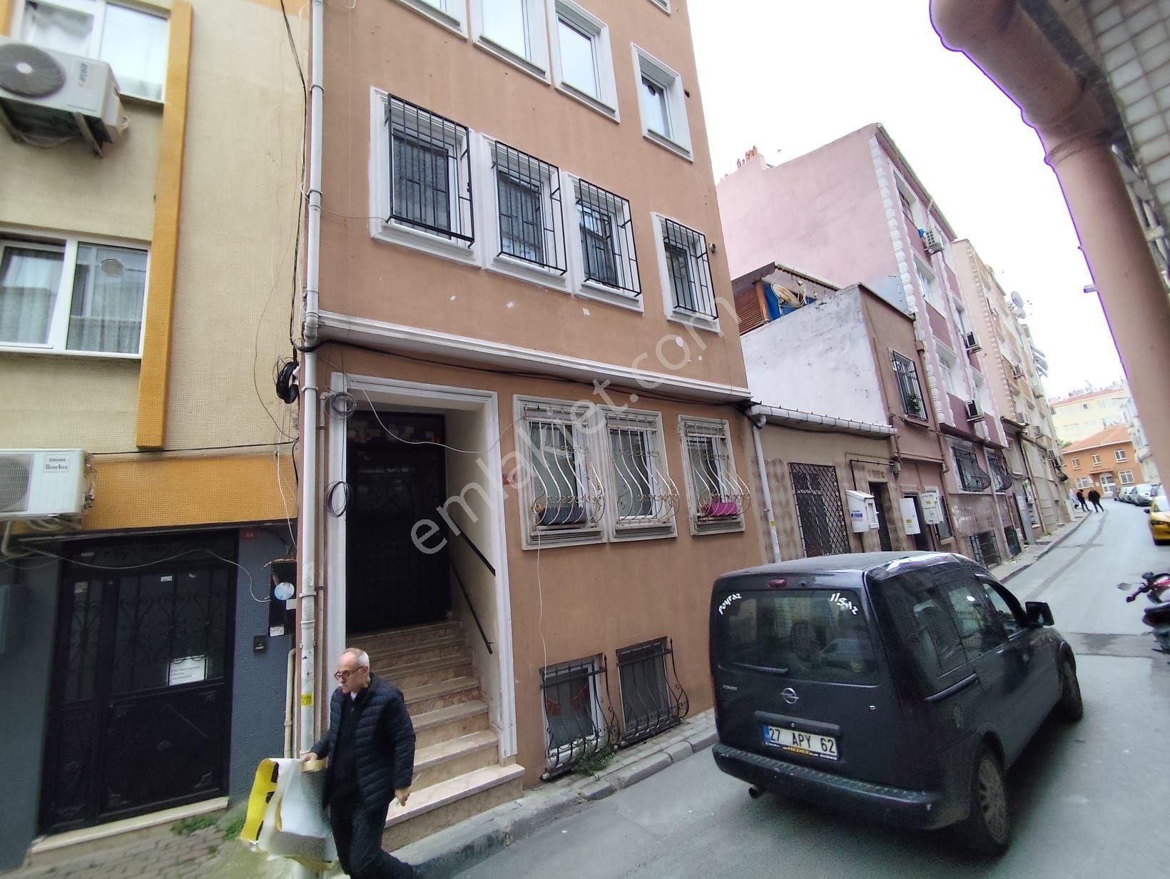 Kocamustafapaşa İlk Mektep Sok 14 Yillik 2+1 Cı