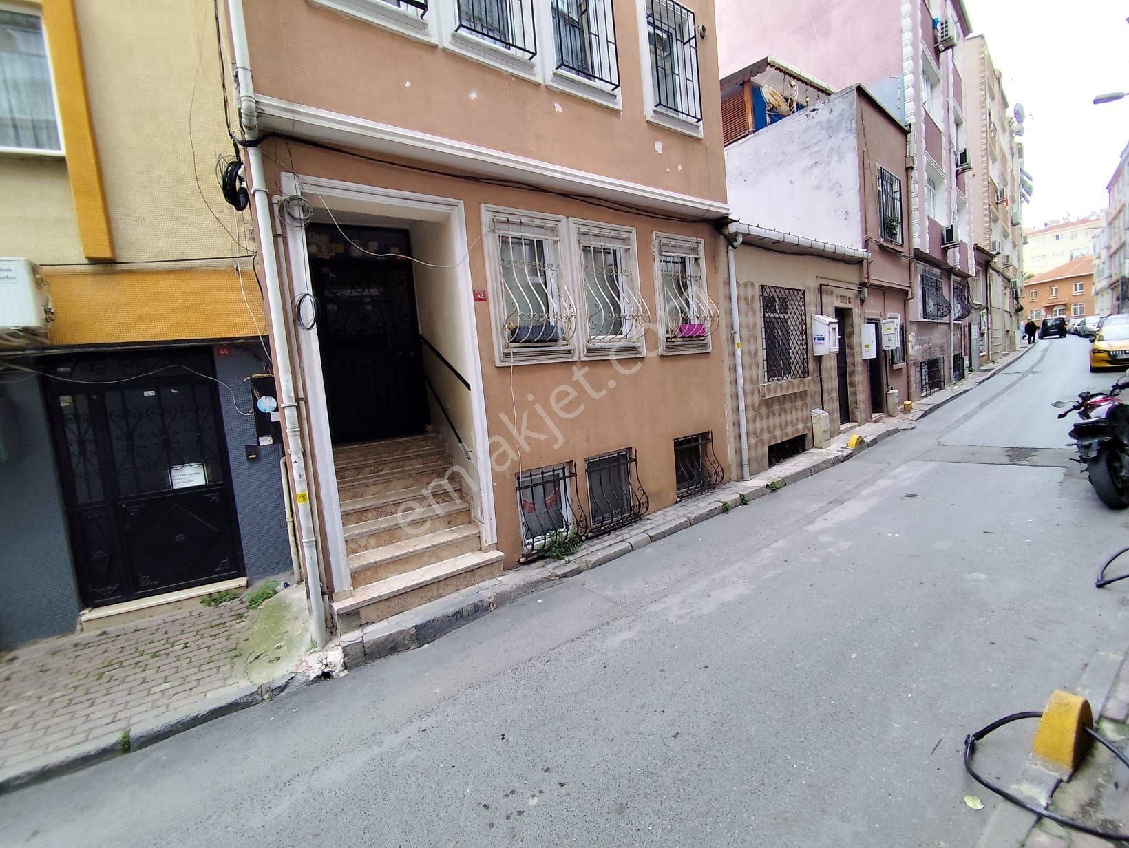 Kocamustafapaşa İlk Mektep Sok 14 Yillik 2+1 Cı - Görsel 21