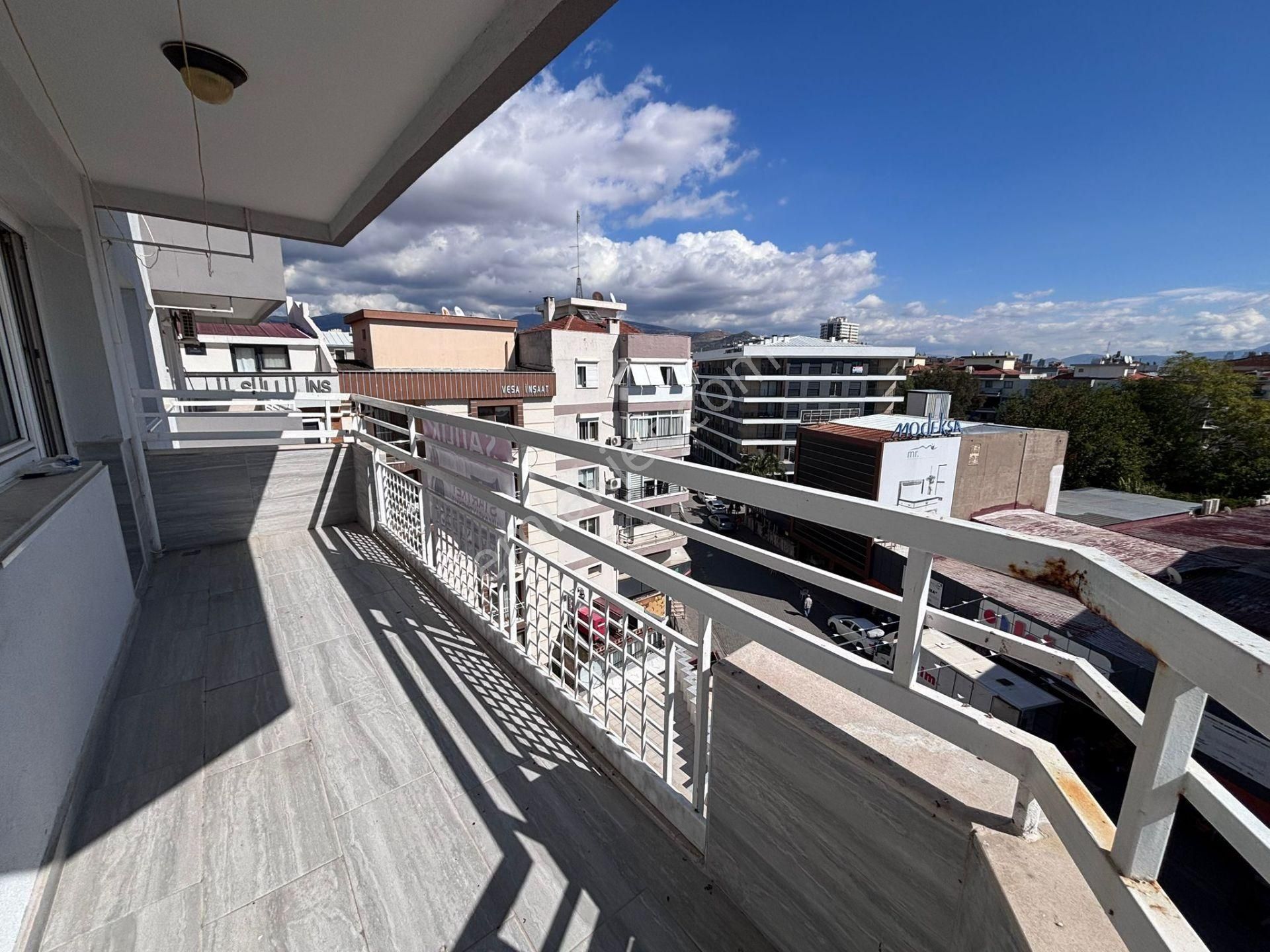 Nergis Çarşı'da Kavşak Noktasında 3+1 - Görsel 7