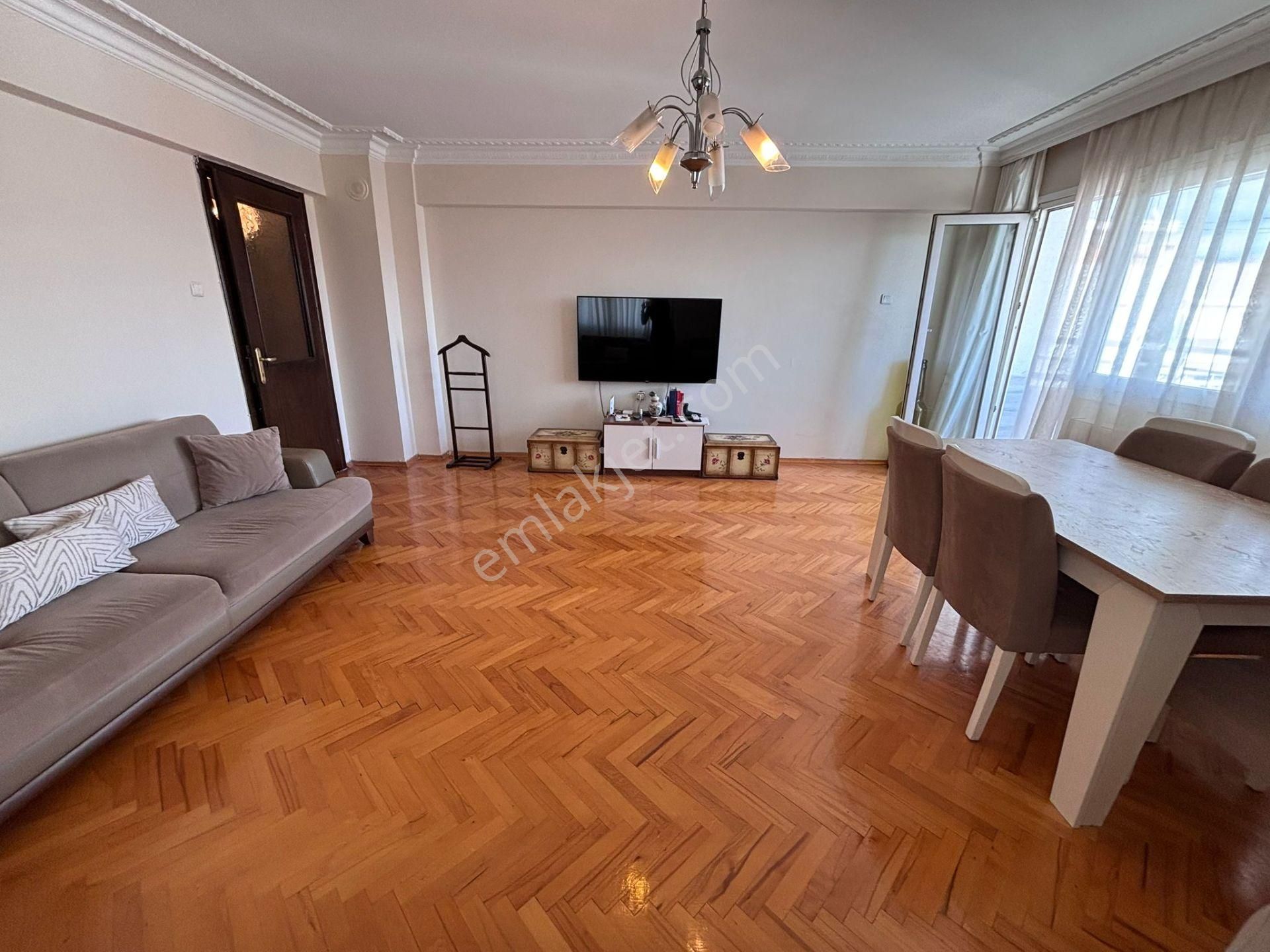 Nergis Çarşı'da Kavşak Noktasında 3+1 - Görsel 5