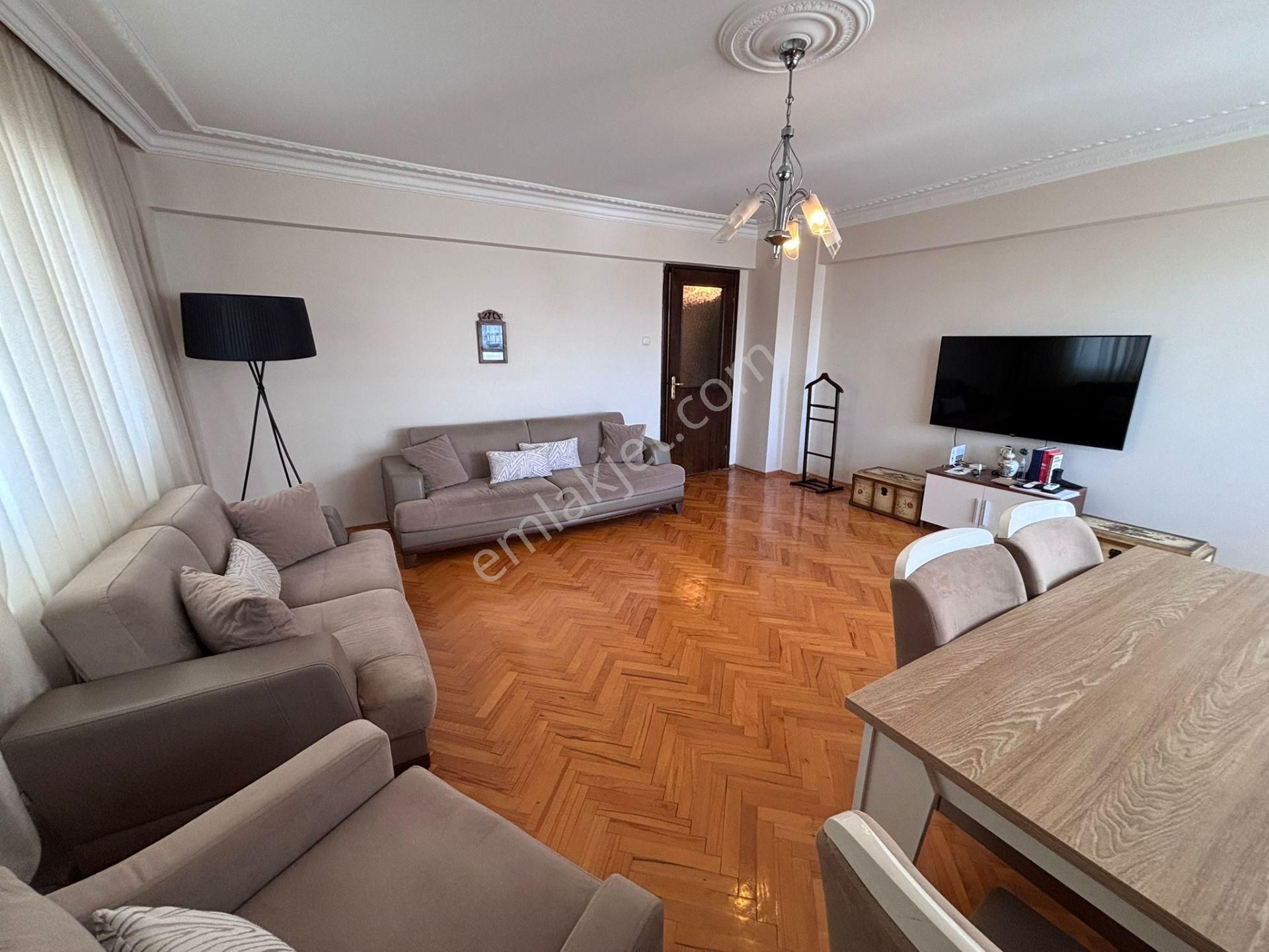 Nergis Çarşı'da Kavşak Noktasında 3+1 - Görsel 2