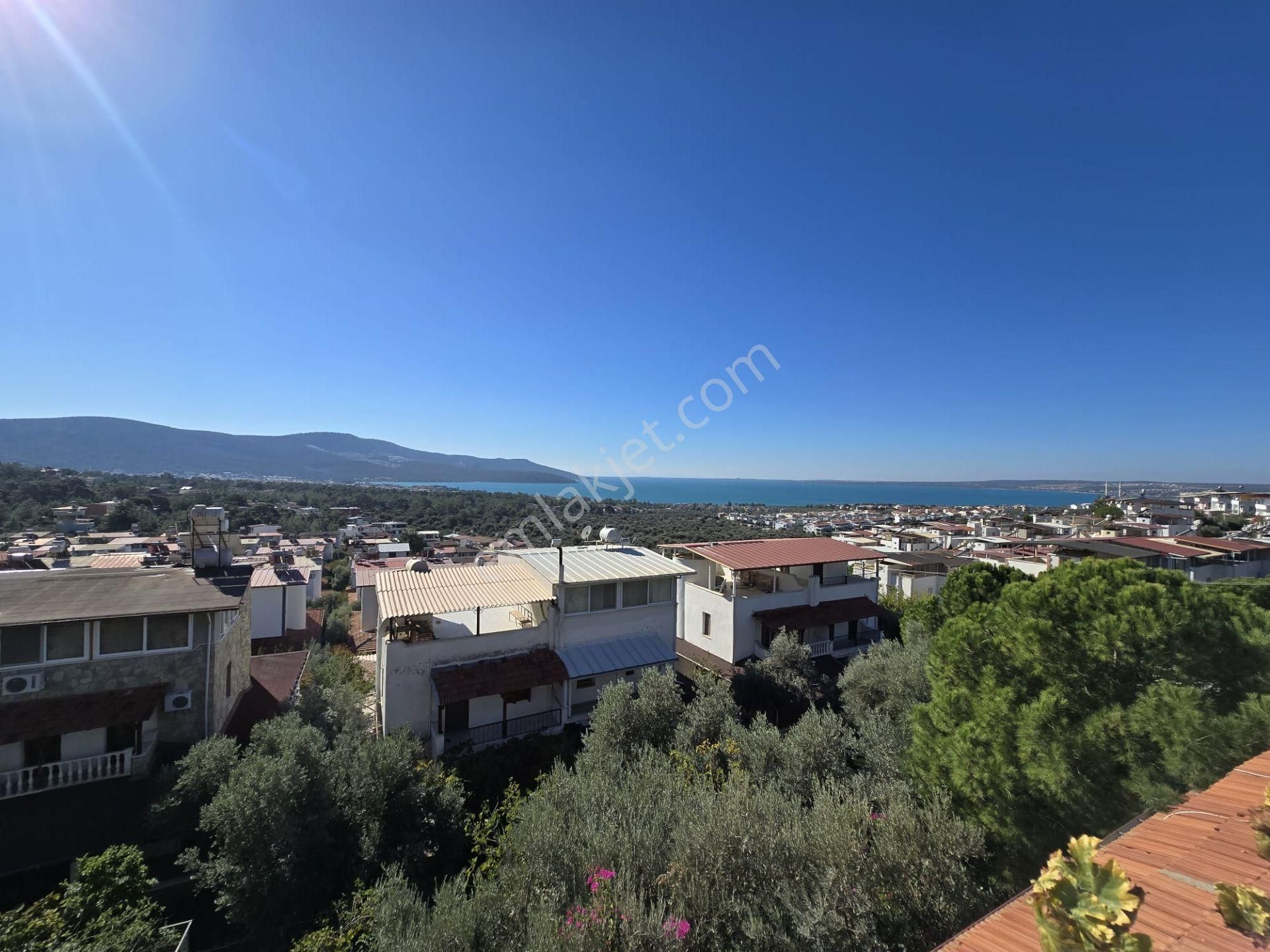 Satılık 3+1 Teraslı Villa Kendine Ait Bahçeli Denize 1100 M - Görsel 27