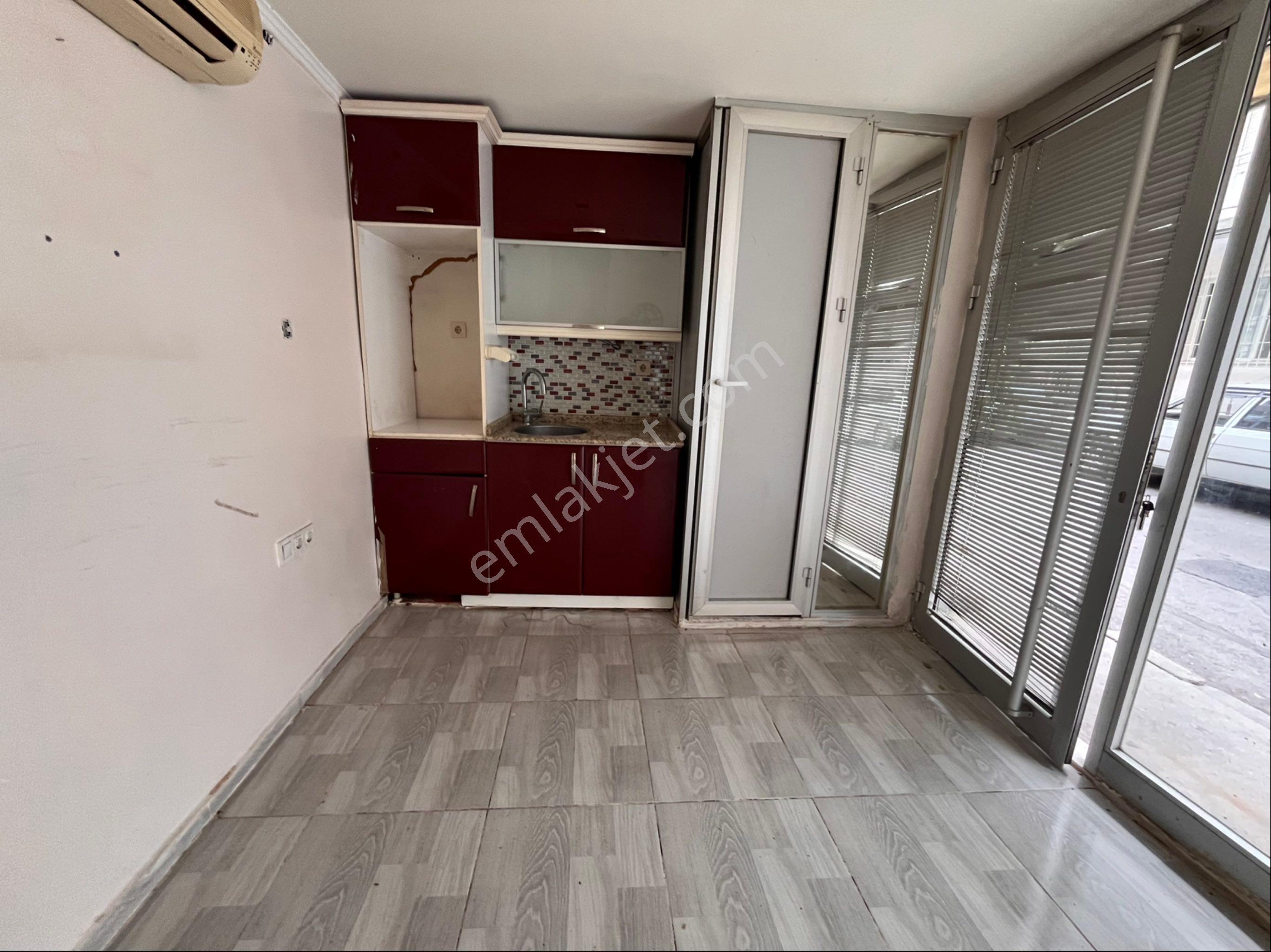 Hatay Askeri Hastane Karşısında 15m2 Batarkatlı İkamet Etmeye Uygun Dükkan - Görsel 9