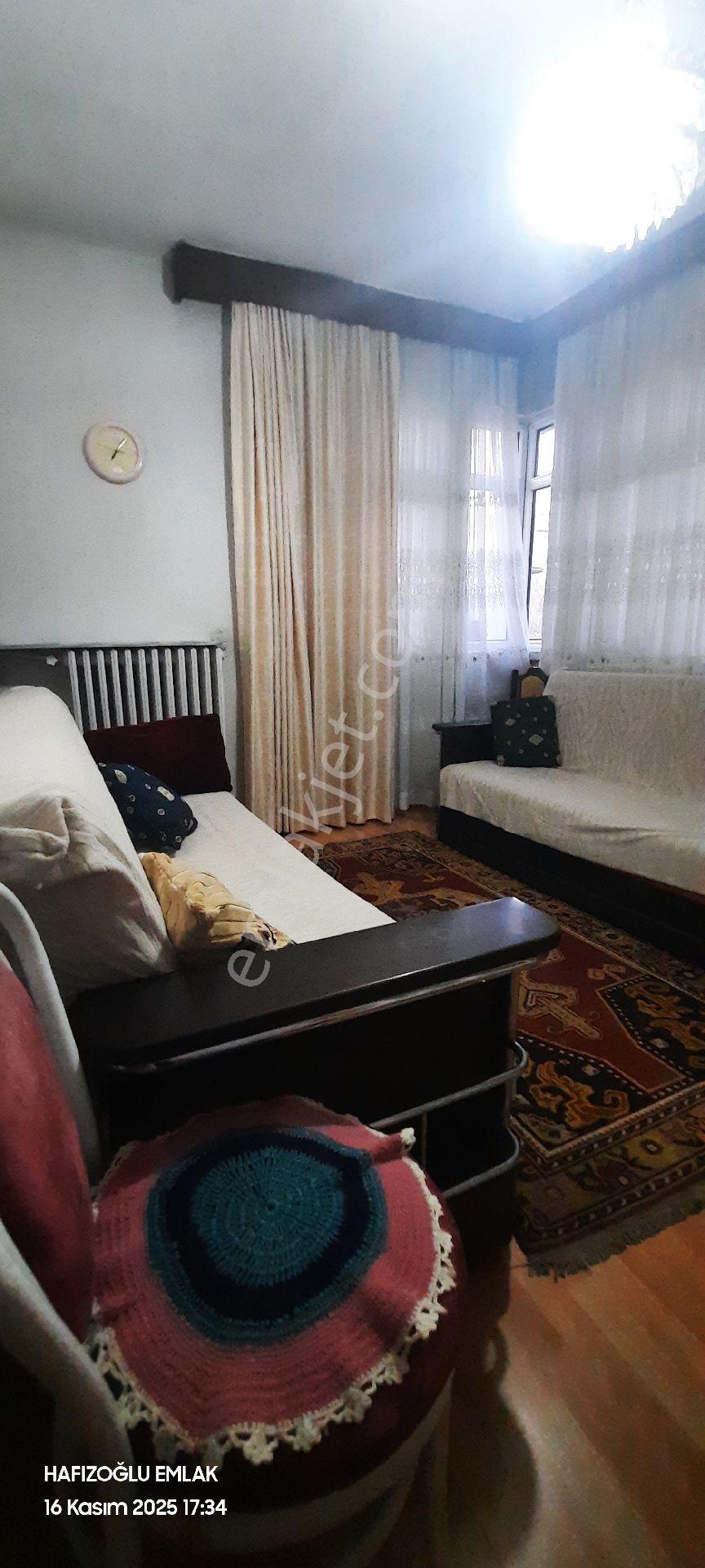 Hafızoğlu Emlak'tan Uzgörenler Sokak'ta Salon Bağımsız Merkezi Sistem 3+1 Daire - Görsel 8