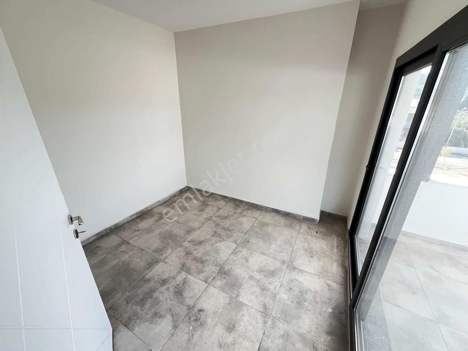 Seferihisar Doğanbeyde Satılık Sıfır Havuzlu Müstakil 3+1 Villa - Görsel 25