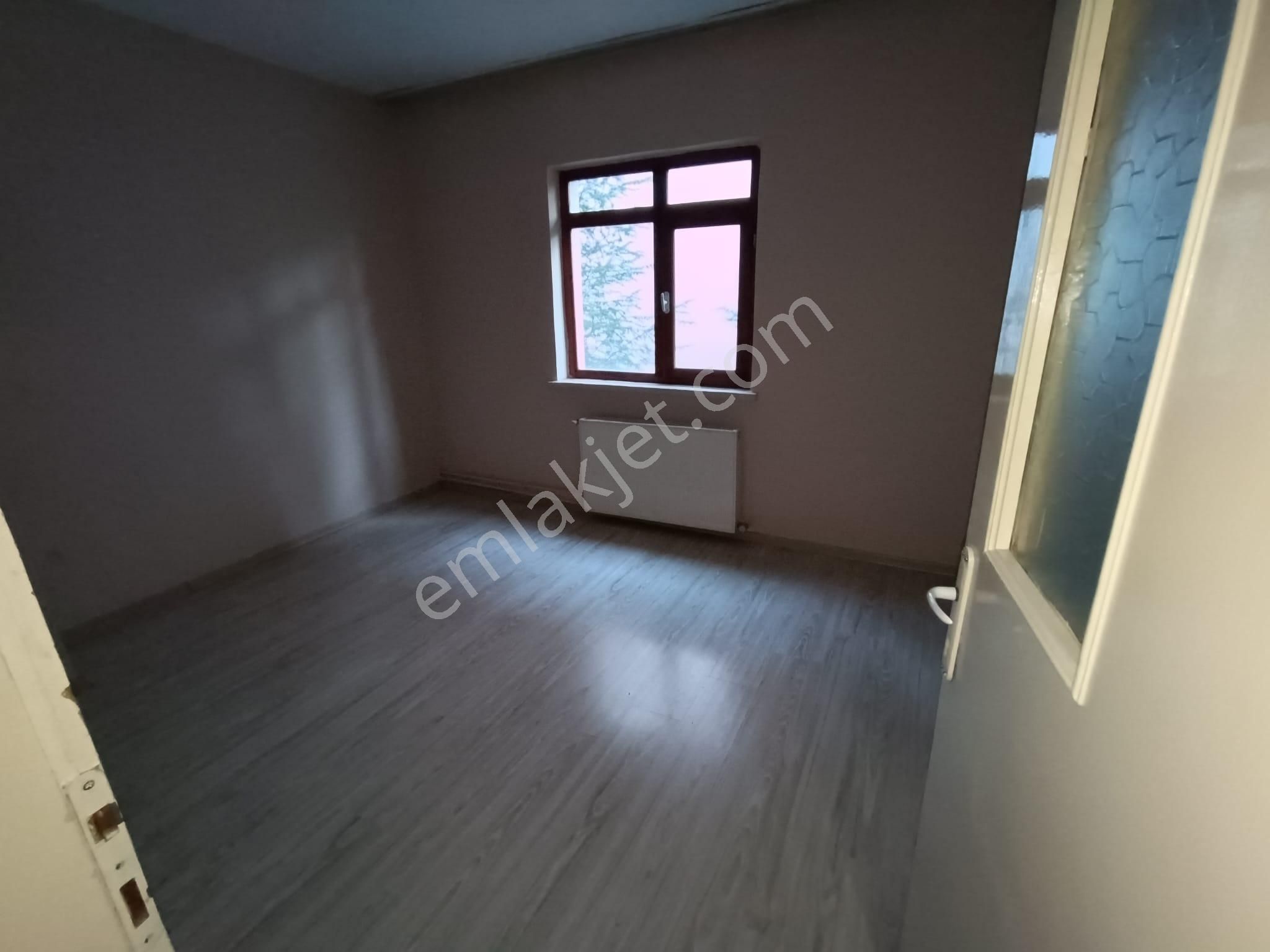 Sincan Selçukluda 3+1 Ara Kat Ön Cephe Kiralık Daire - Görsel 24