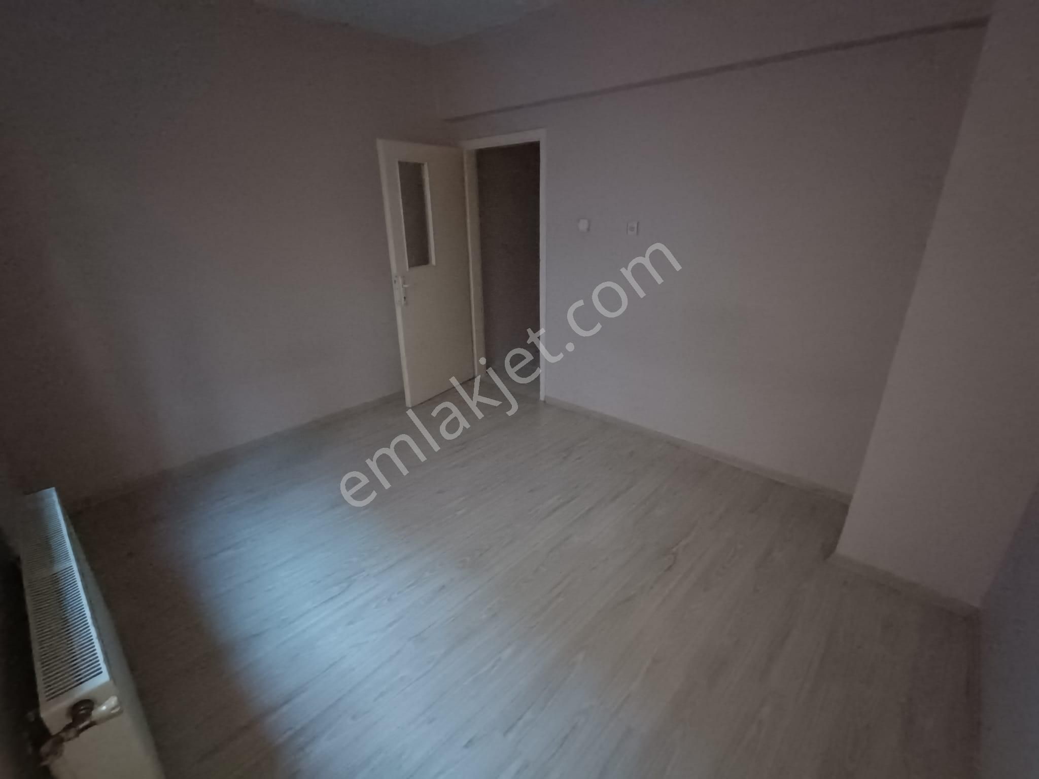 Sincan Selçukluda 3+1 Ara Kat Ön Cephe Kiralık Daire - Görsel 6