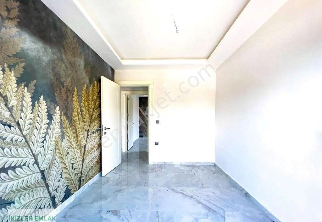 Ürkmez Deniz Tarafında Satılık 3+1 Geniş Ferah Kullanışlı Lüks Yazlık - Görsel 16