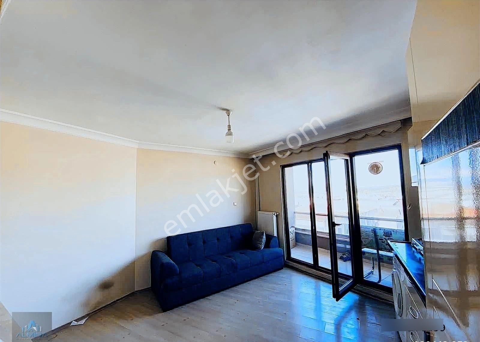 Almina'dan Atatürk Caddesi Üzerinde Geniş M2 Eşyalı 2+1 Kiralık - Görsel 15
