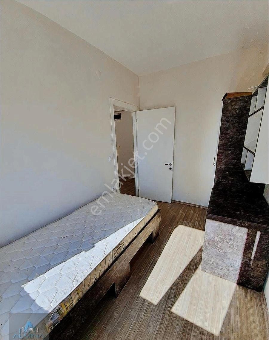 Almına Dan Selfie Sitesi Satılık 2+1 Tamamı Kredili - Görsel 14