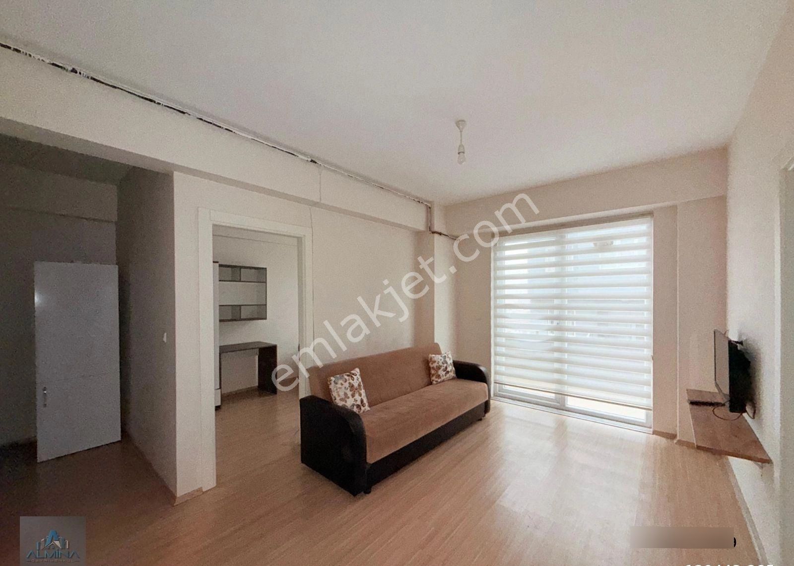 Almına Dan Selfie Sitesi Satılık 2+1 Tamamı Kredili - Görsel 11