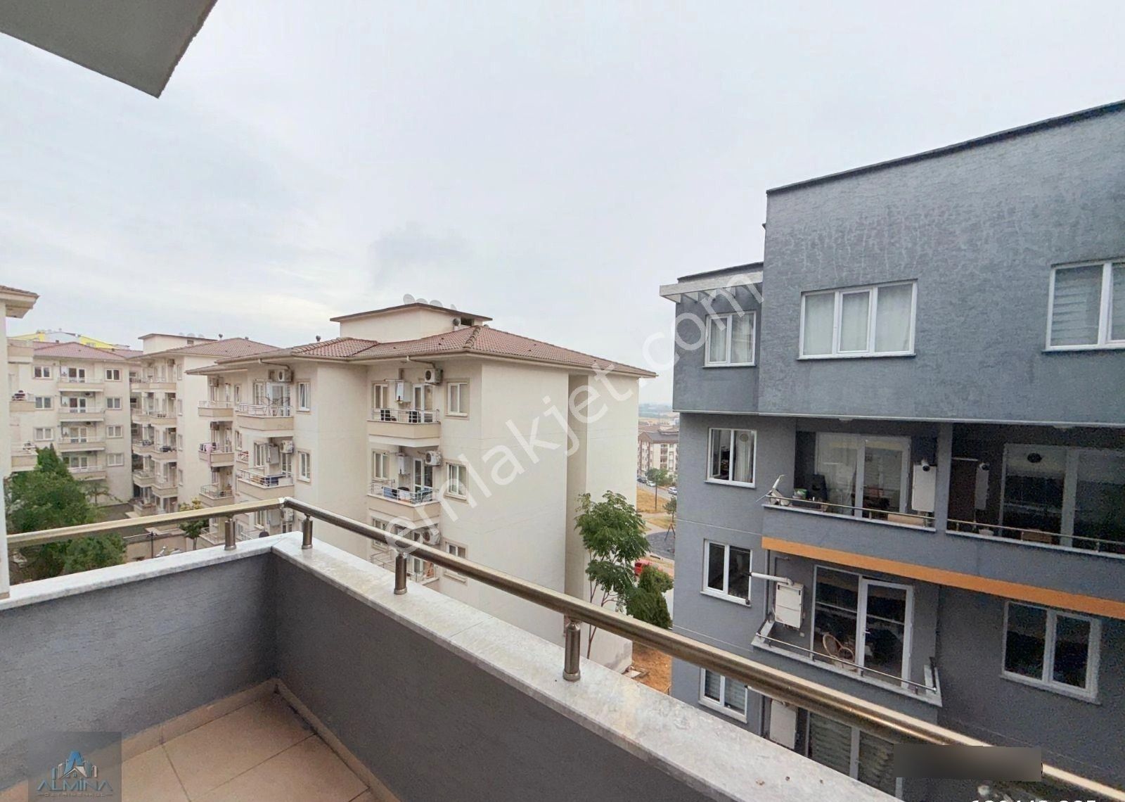 Almına Dan Selfie Sitesi Satılık 2+1 Tamamı Kredili - Görsel 20