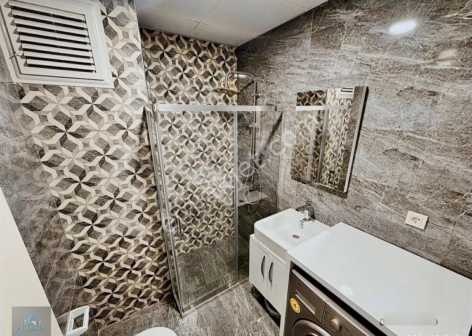 Alminadan Vizyon Sitesinde 2+1 Yatırımlık Kgs Li Fırsat Daire - Görsel 23