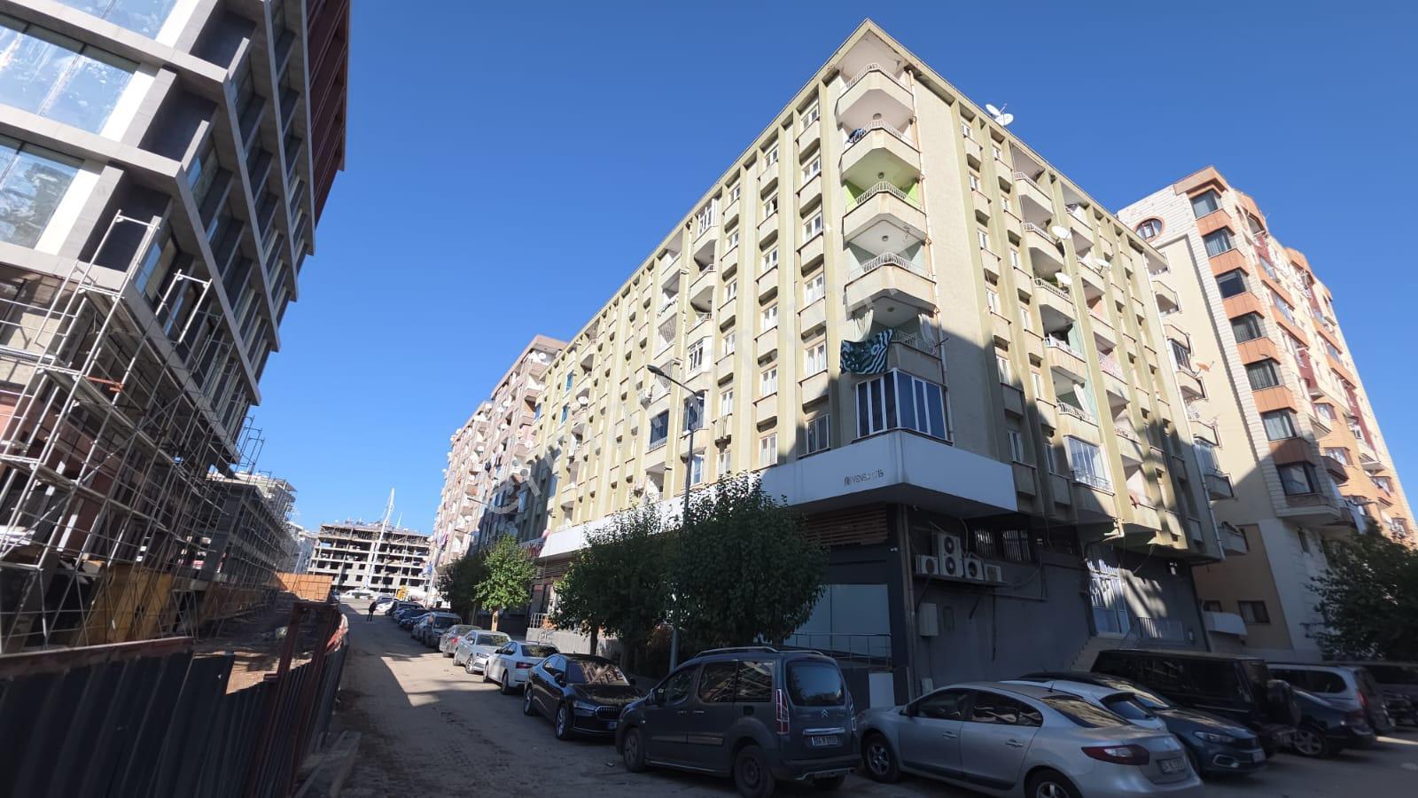 Kaçmaz'dan Mega Center Bitişiğinde 4+1 Satılık Fırsat Daire - Görsel 16