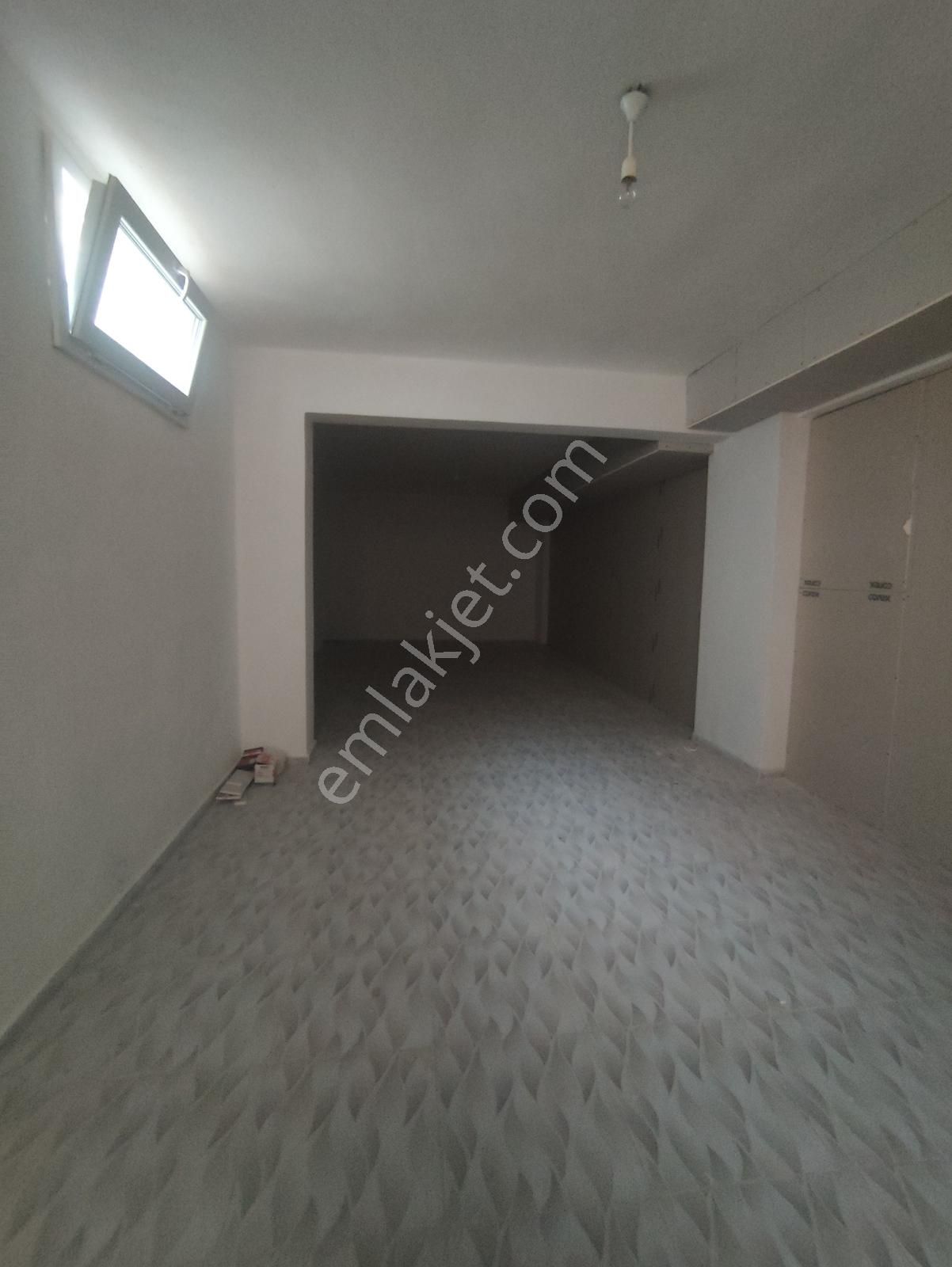 Yeni Hükümet Konağı'nın Dibinde Satılık Fırsat Dükkan - Görsel 4