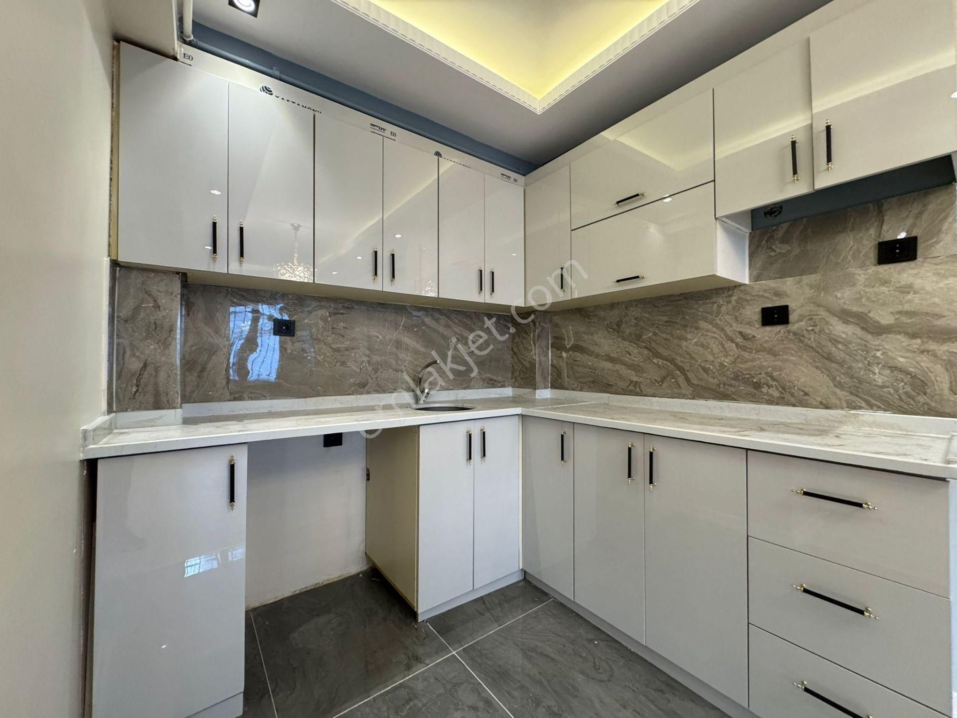 Alyans Life İnşaat'tan Full Dekorlu Lüks Daire - Görsel 10