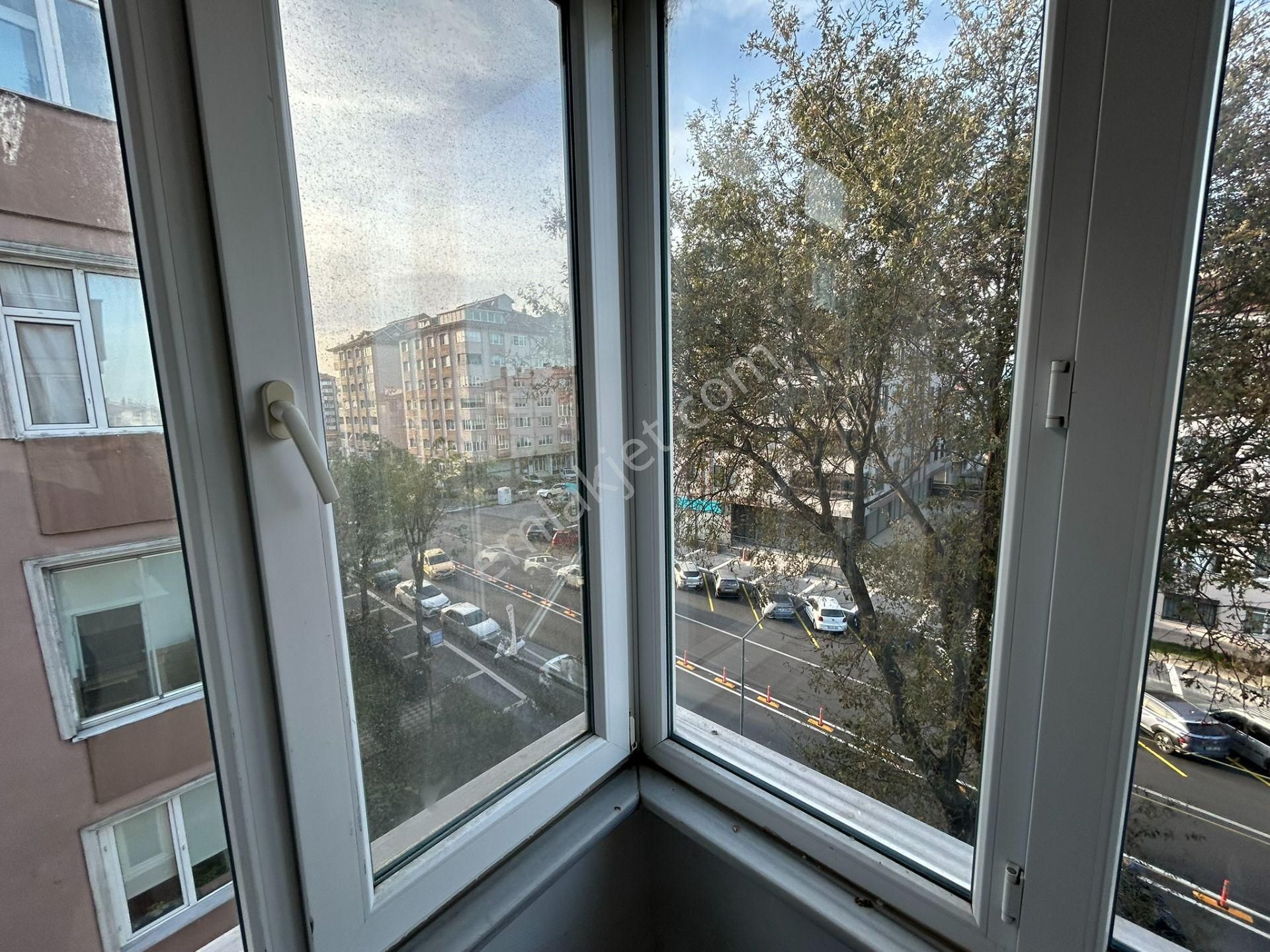 Cihan Emlak - Kiralık - Mehmetçik Caddesi Üzerinde 90m2 Geniş Ara Kat Asansörlü 2+1 Daire - Görsel 27