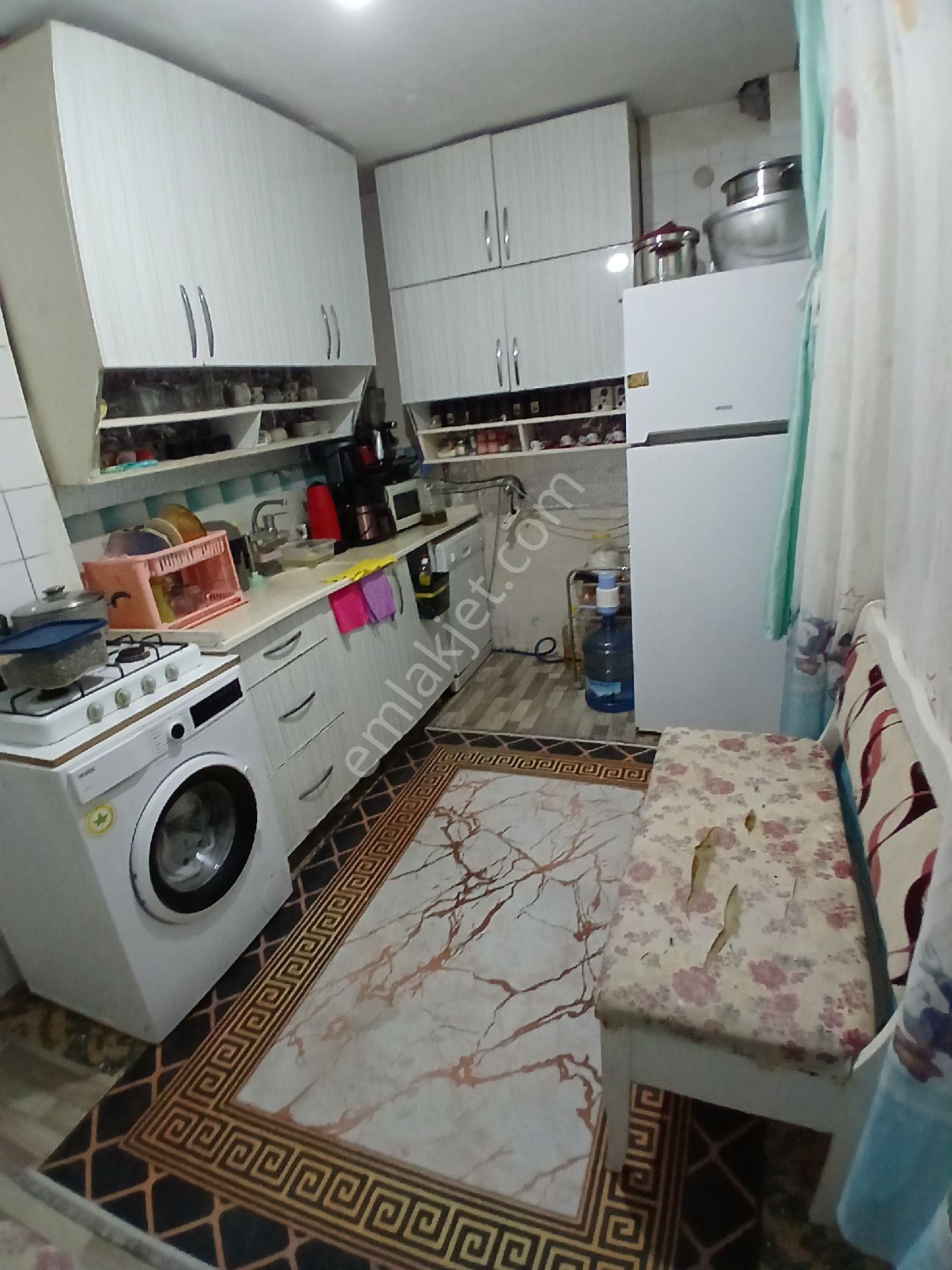 Komple Satılık 6 Kat 130 M2 Tüm Daireler 3+1 Bozyaka Zincirlikuyu - Görsel 4