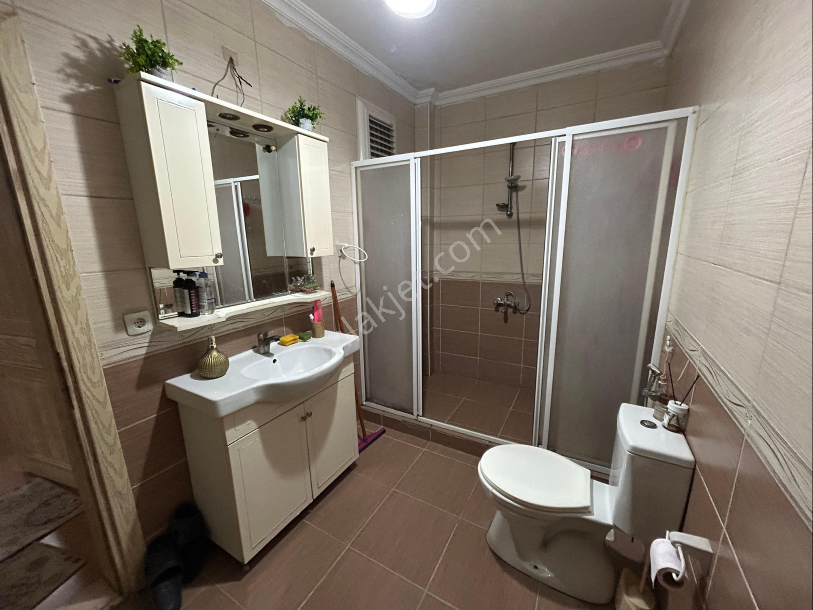 Canyapı’dan Bahçelievler Mahallesinin Gözde Konumlarında Süper 2+1-90m2 Yüksek Giriş - Görsel 12