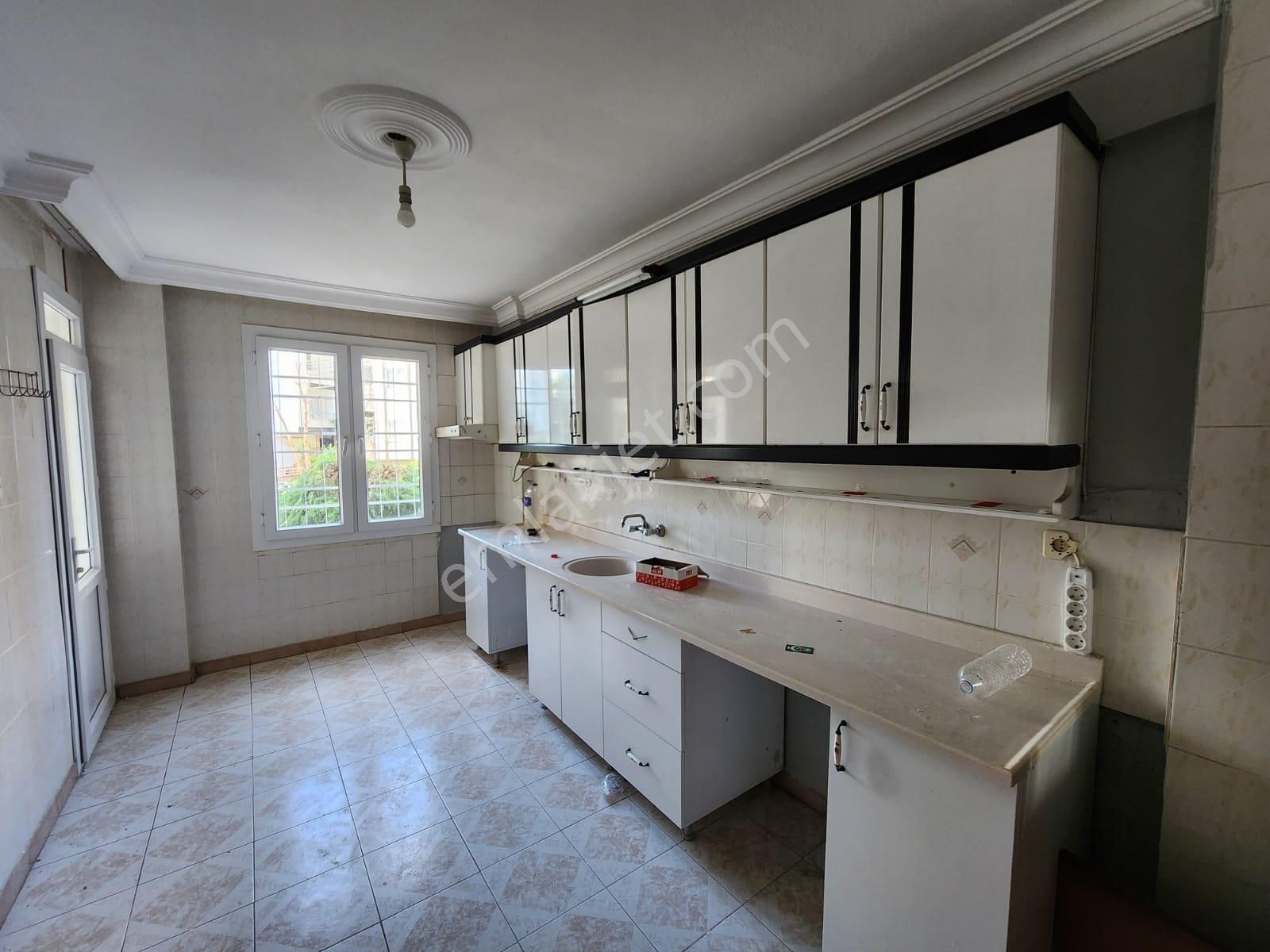 Karınca'dan Akdeniz Mh'de Bağımsız Mutfak Site İçi 3+1 Kiralık! - Görsel 3