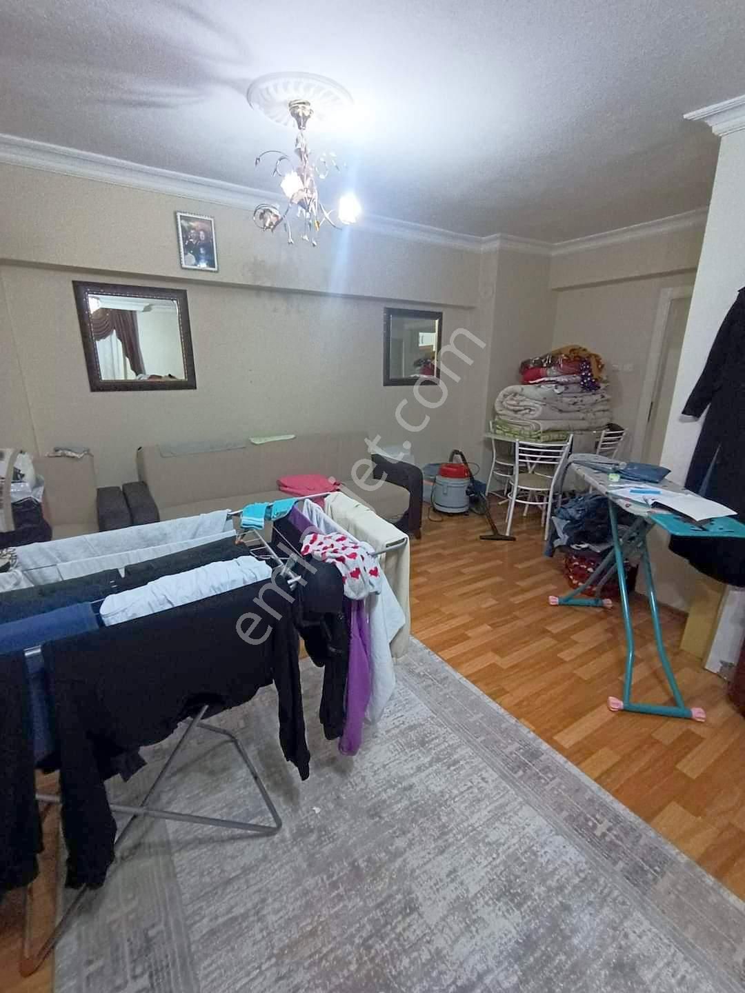 Hüseyingazi Göbeğe Yakın, 3+1, 3. Kat Daire! - Görsel 4