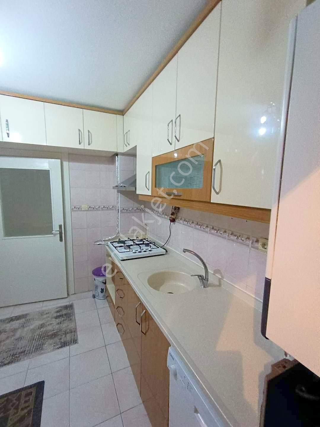 Hüseyingazi Göbeğe Yakın, 3+1, 3. Kat Daire! - Görsel 16