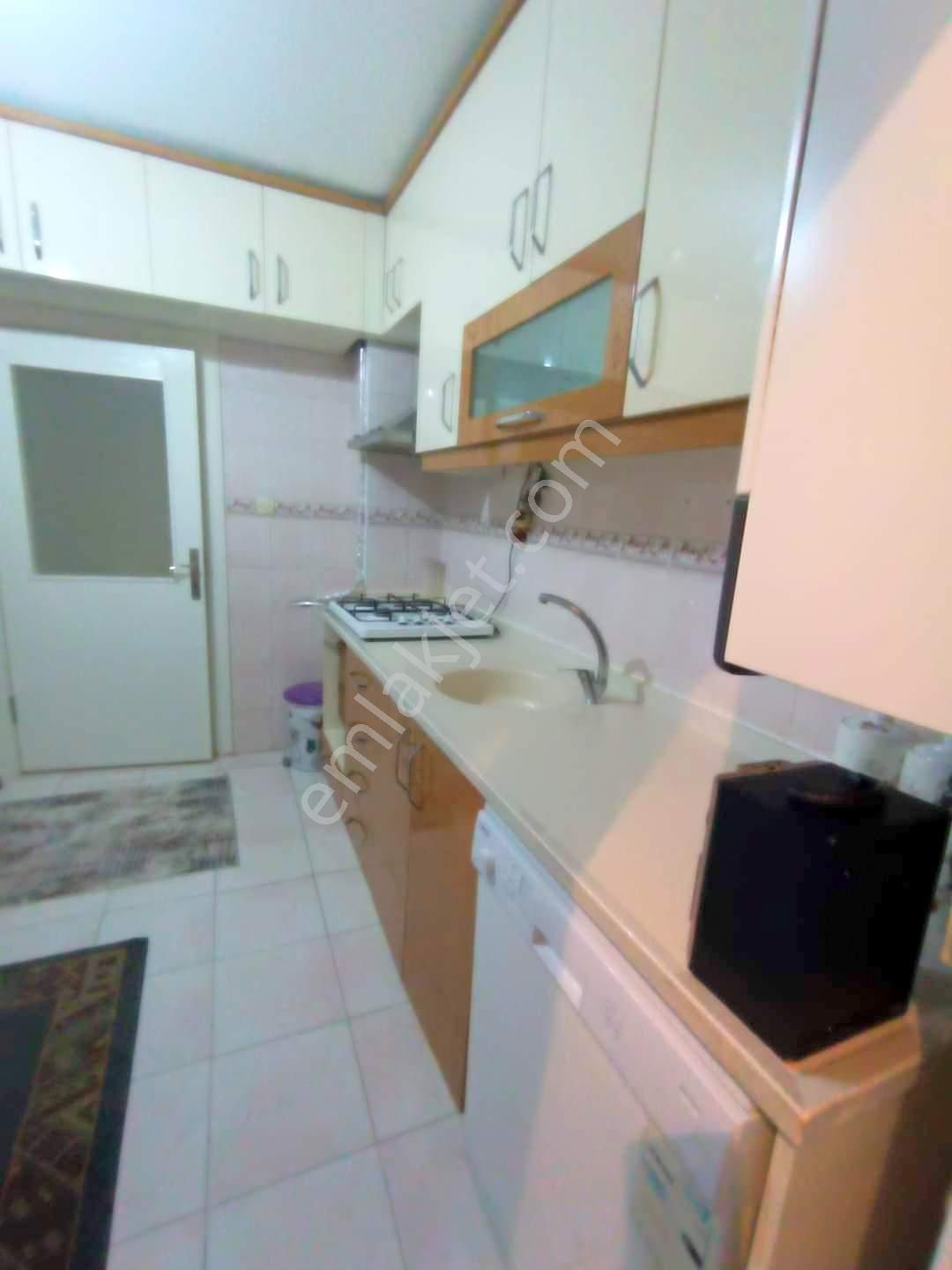 Hüseyingazi Göbeğe Yakın, 3+1, 3. Kat Daire! - Görsel 13