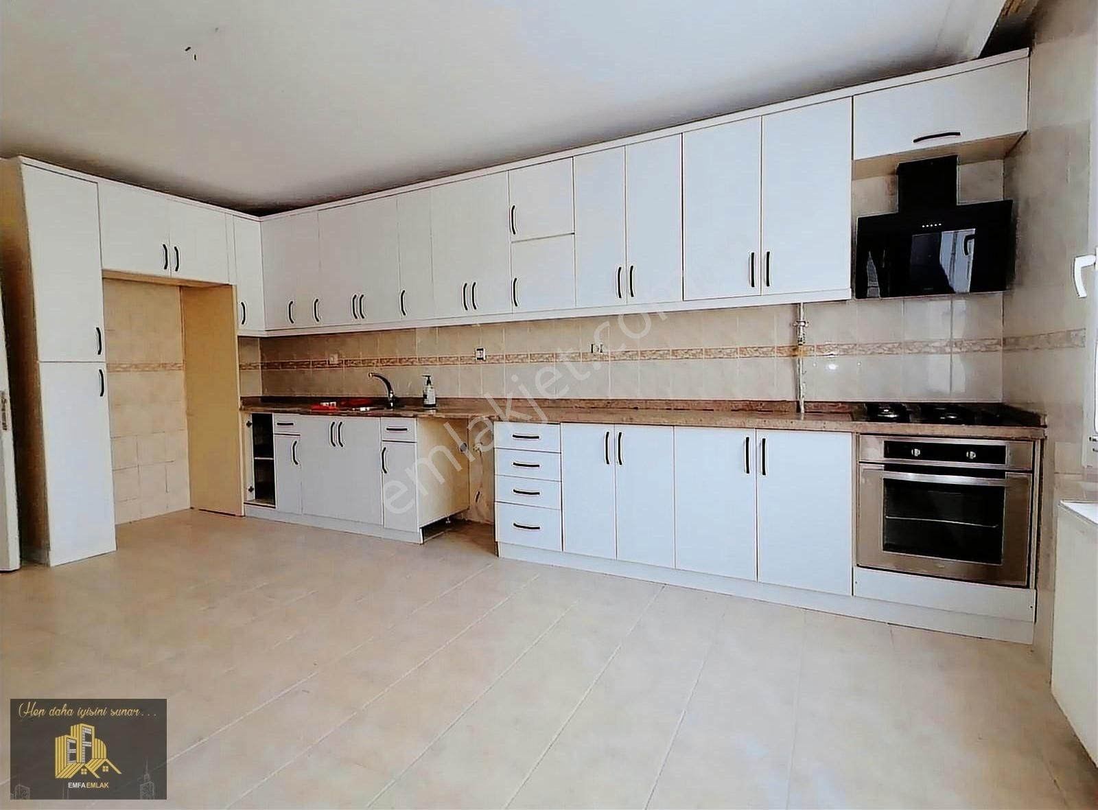 Güzelyalı Süleyman Demirelde Havuzlu Sitede 4+1 Hsarsız - Görsel 16