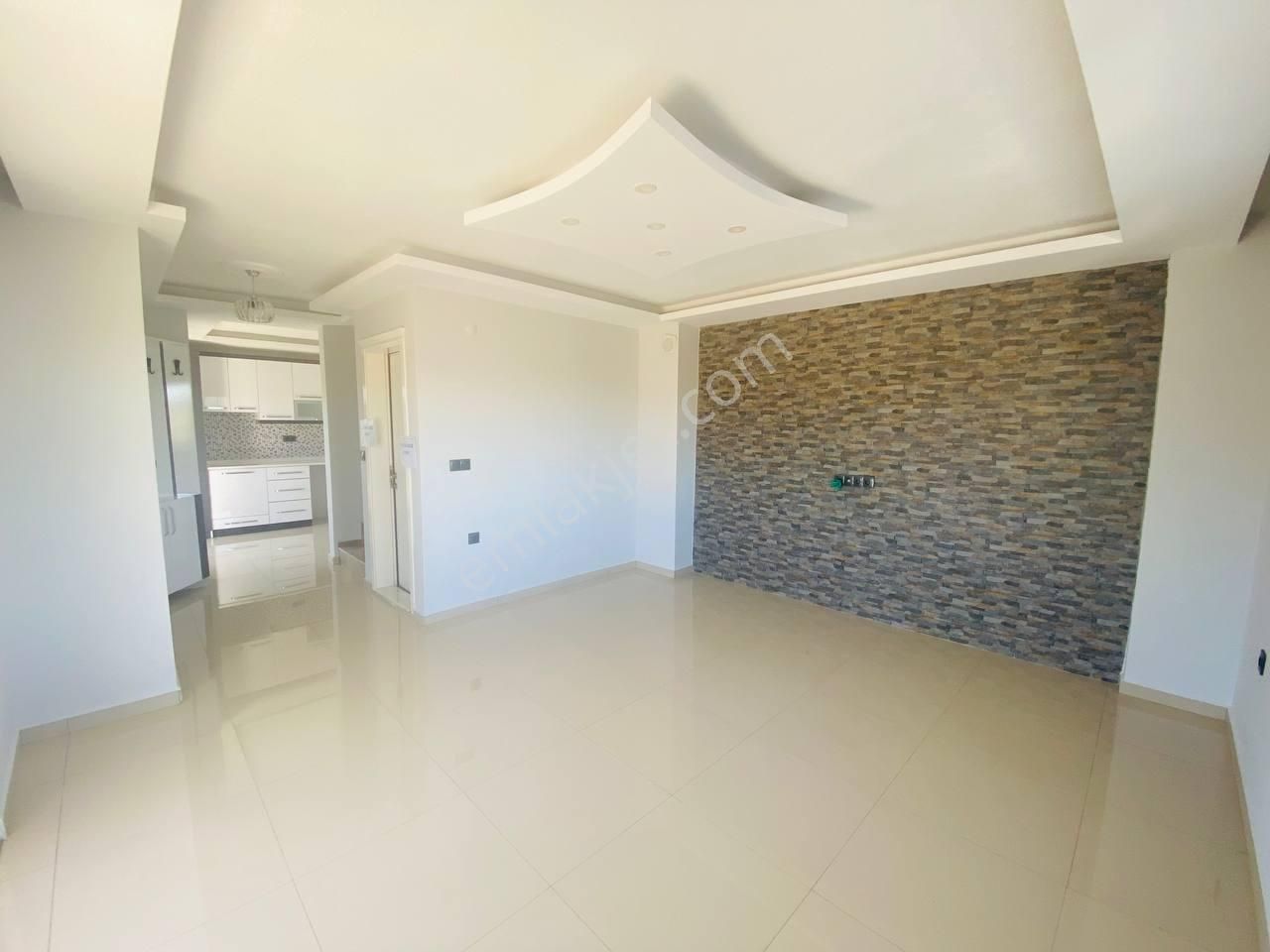 Didimde Satılık Denize Yakın Bölgede 5+1 Ayrı Mutfak Çok Geniş Bahçeli Villa - Görsel 12