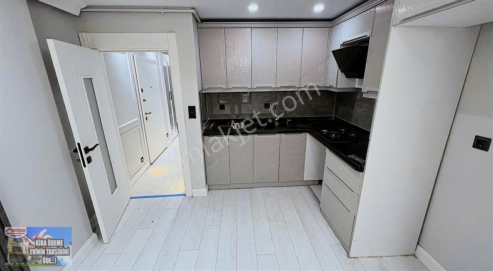 Küçükköy Meydan'da Akıllı Sistem Lüx Satılık 90m2 2+1 Giriş Kat - Görsel 16