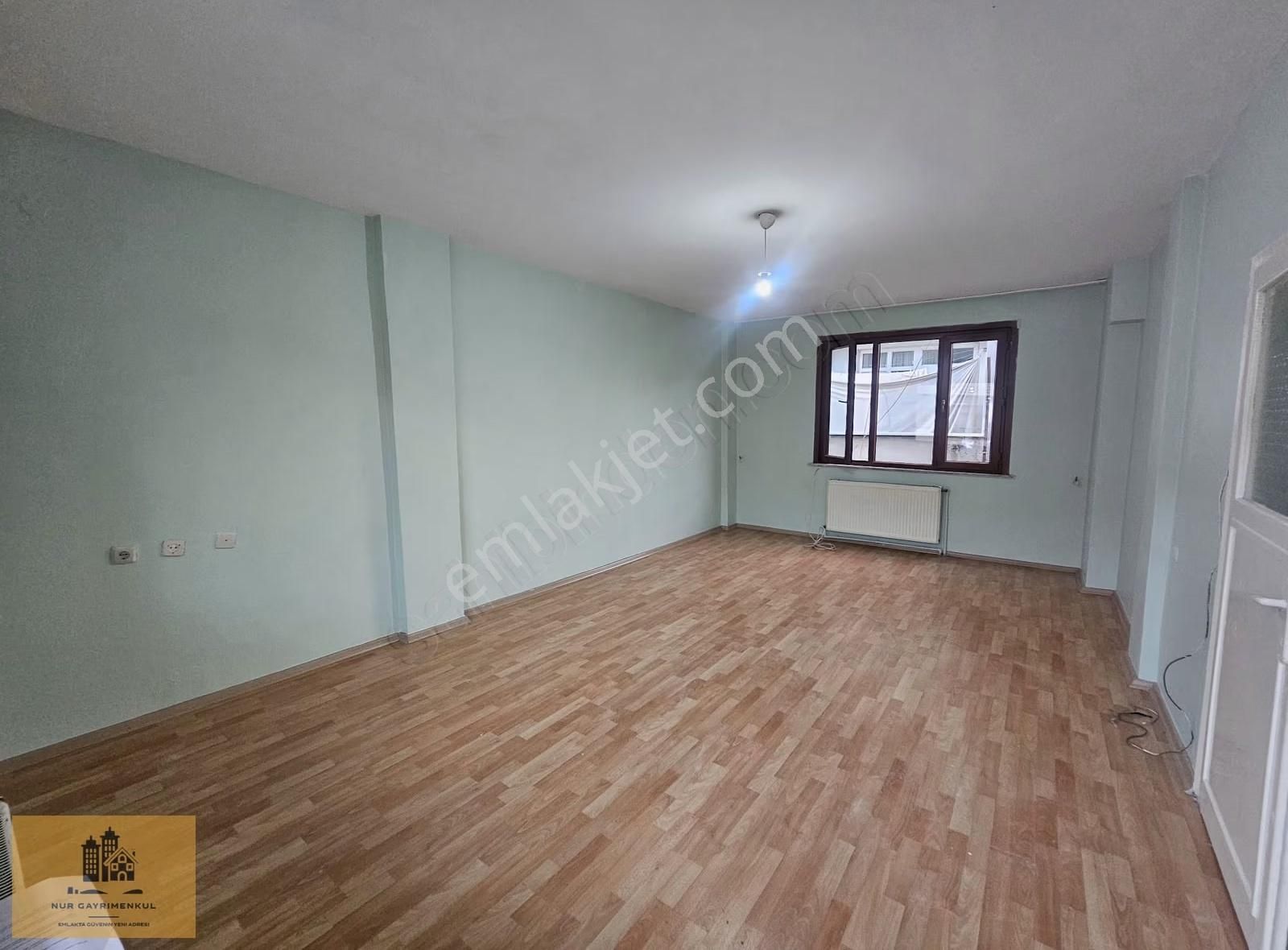 Nur Gayrimenkul'den Oruç Reis Metro Yanı 3+1 137 M2