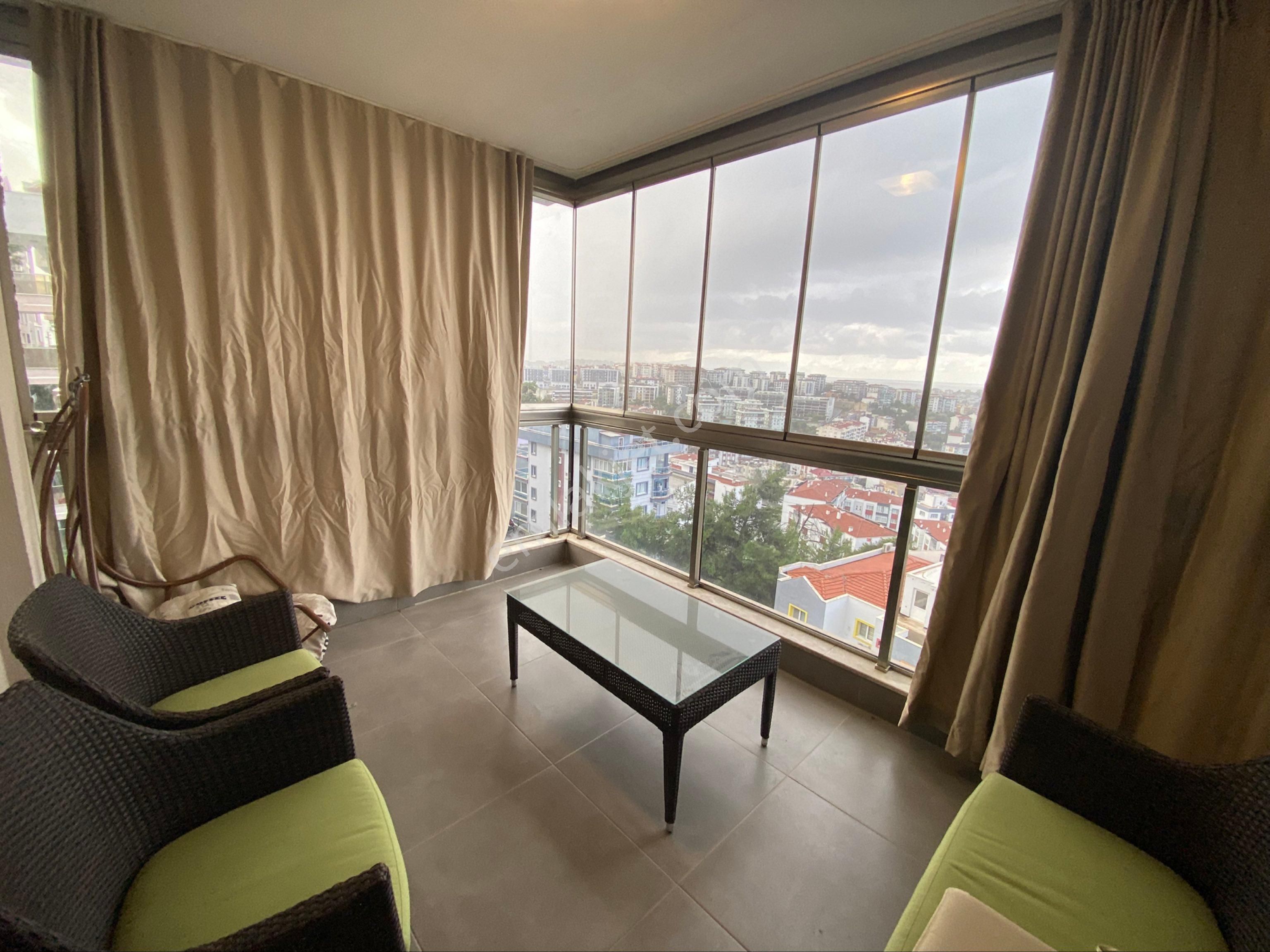 Kuşadası’da Rezidans İçinde Full Deniz Manzaralı Eşyalı Satılık Çatı Dubleks - Görsel 14