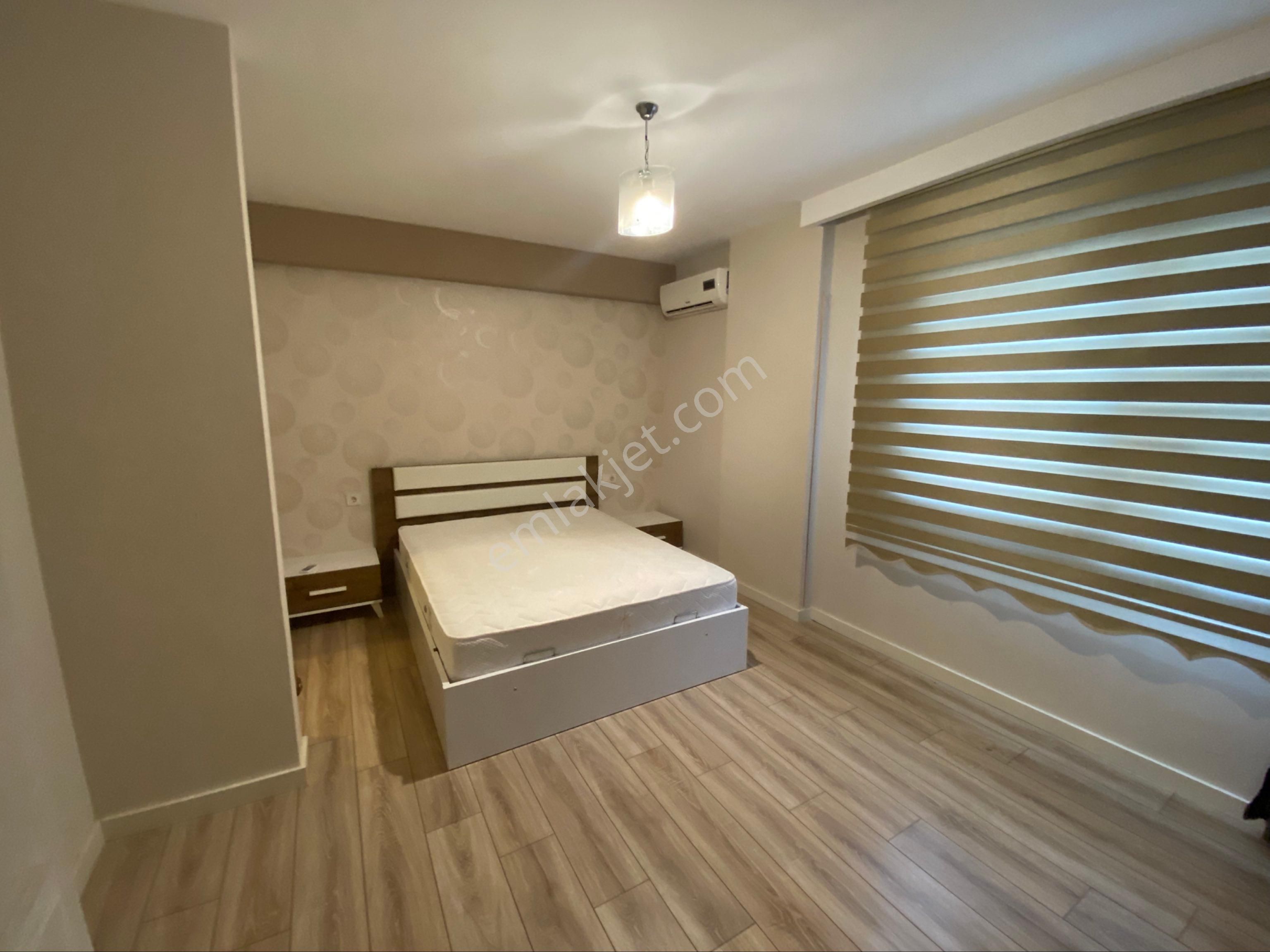 Kuşadası’da Rezidans İçinde Full Deniz Manzaralı Eşyalı Satılık Çatı Dubleks - Görsel 16