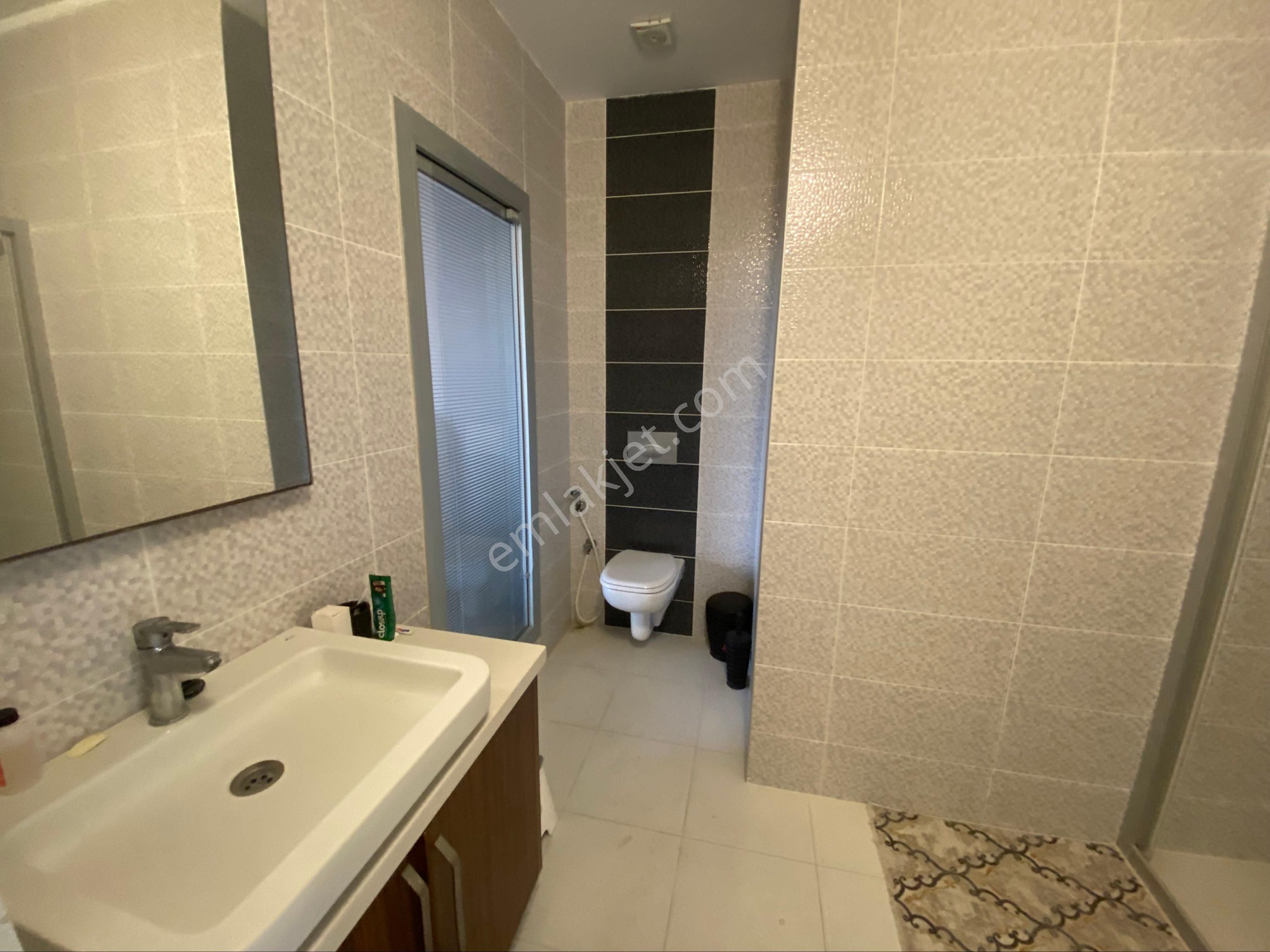 Kuşadası’da Rezidans İçinde Full Deniz Manzaralı Eşyalı Satılık Çatı Dubleks - Görsel 23