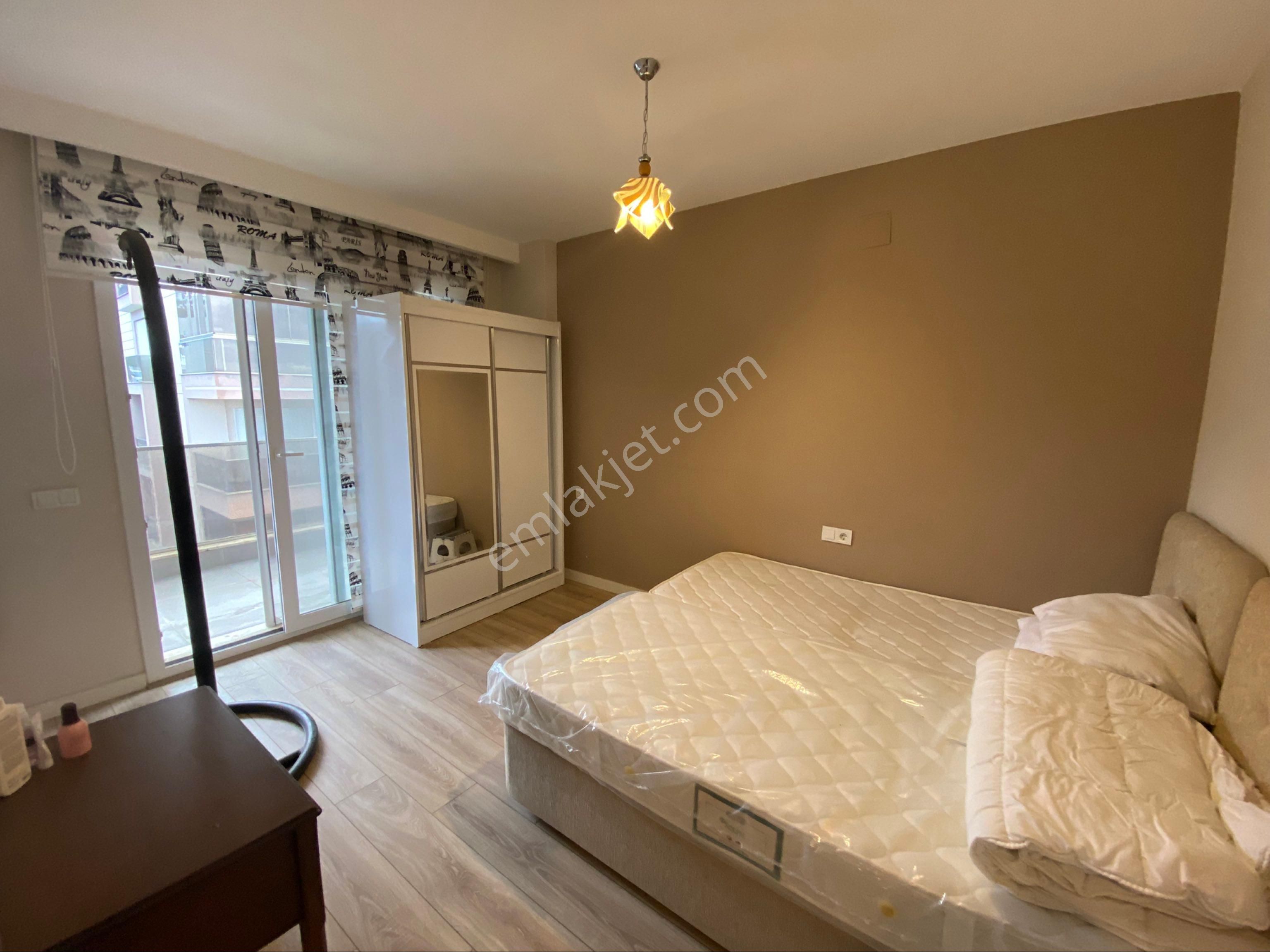 Kuşadası’da Rezidans İçinde Full Deniz Manzaralı Eşyalı Satılık Çatı Dubleks - Görsel 26