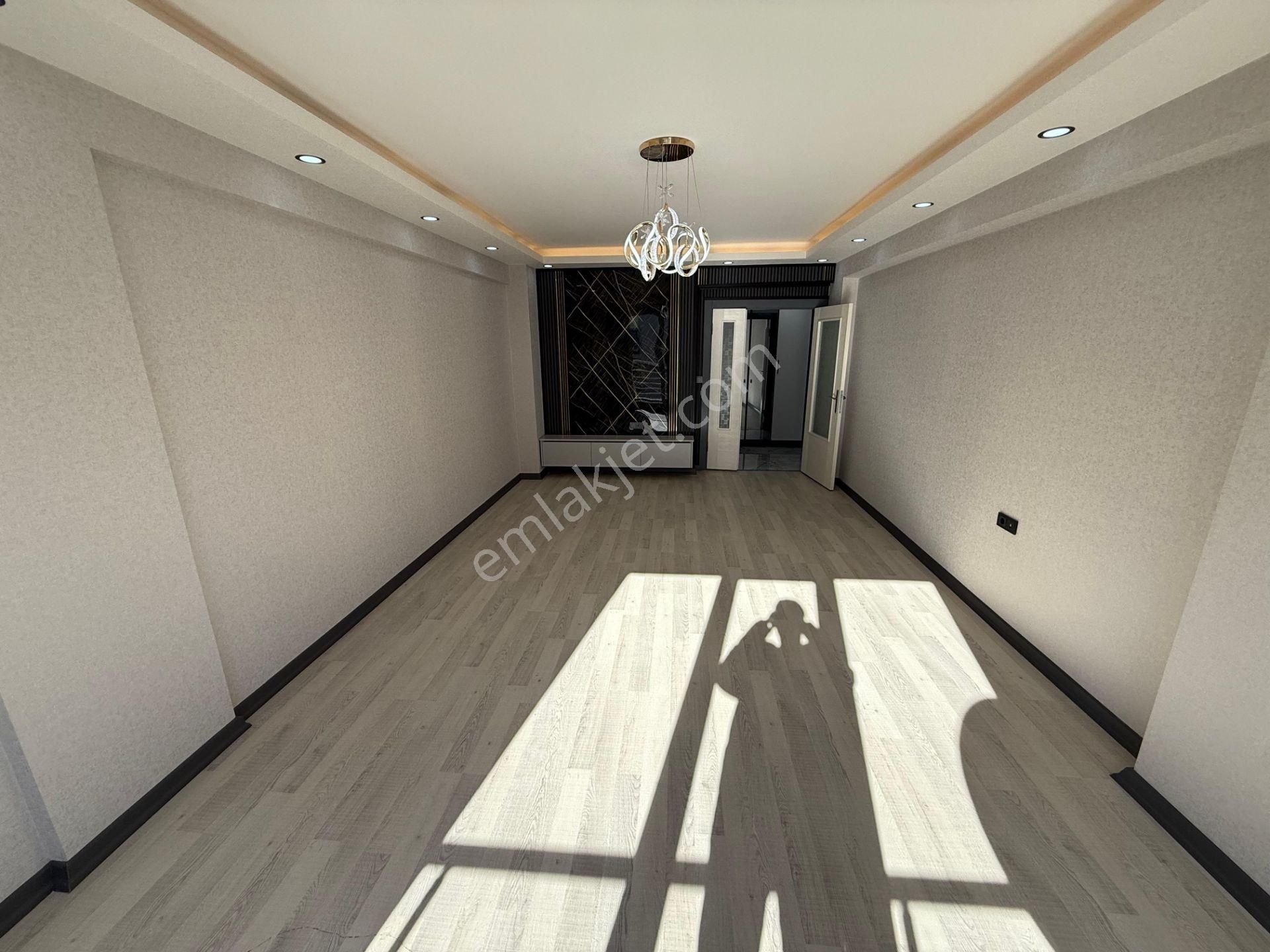 Keçiörende 3+1 Takasa Uygun Masrafsız İskanlı Satılık Daire - Görsel 10