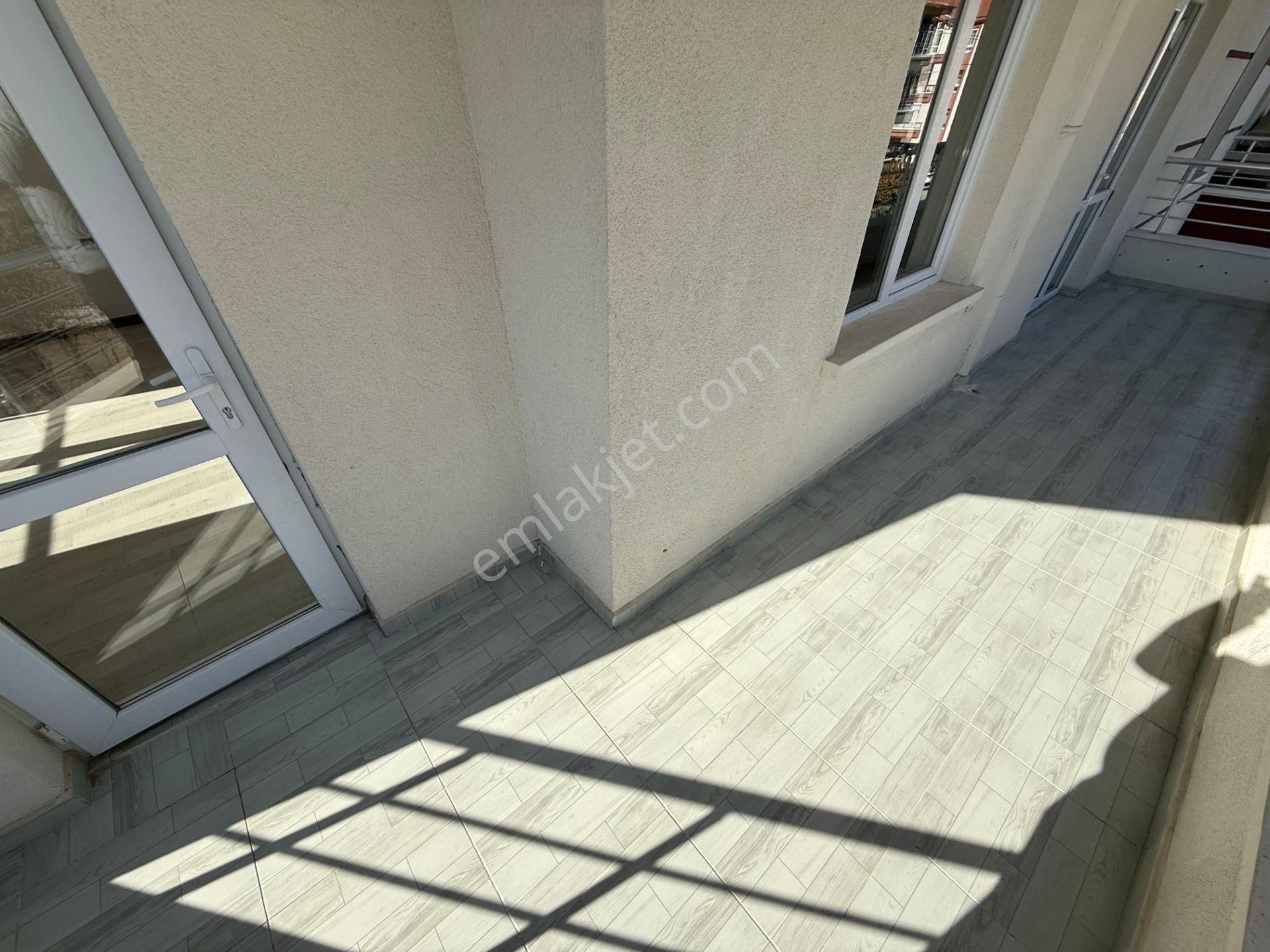 Keçiörende 3+1 Takasa Uygun Masrafsız İskanlı Satılık Daire - Görsel 22