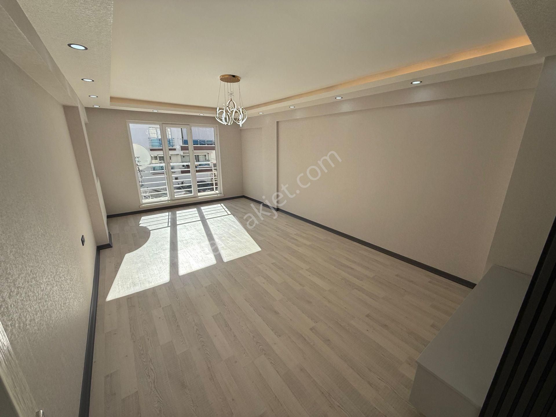 Keçiörende 3+1 Takasa Uygun Masrafsız İskanlı Satılık Daire - Görsel 14