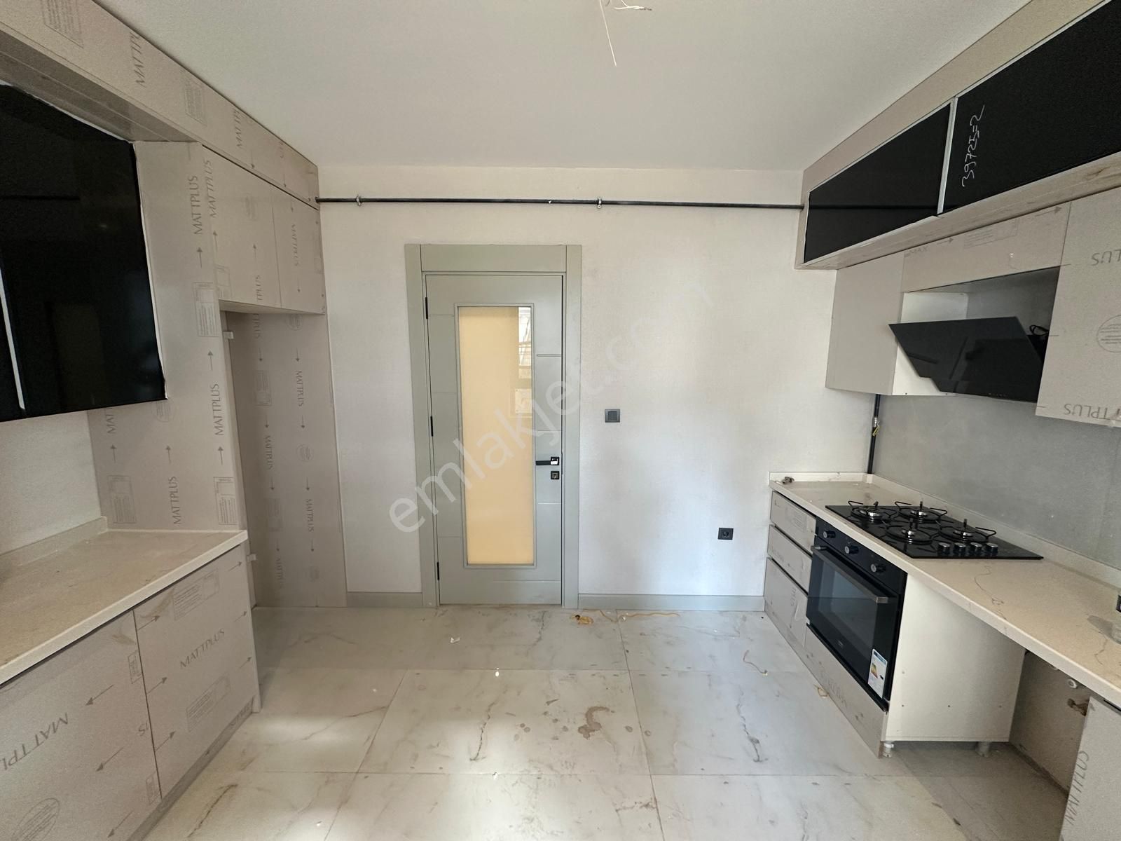 Keçiörende Full Yapılı Kat Konumlu Yeren Isıtmalı Takasa Uygun Satılık Daire - Görsel 4