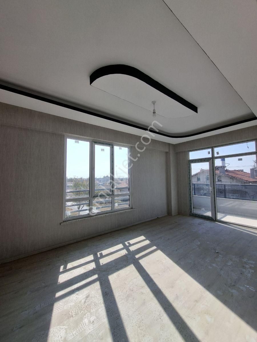 Güçlü'den Yaylapınar Mahallesi Satılık 2+1 - Görsel 3