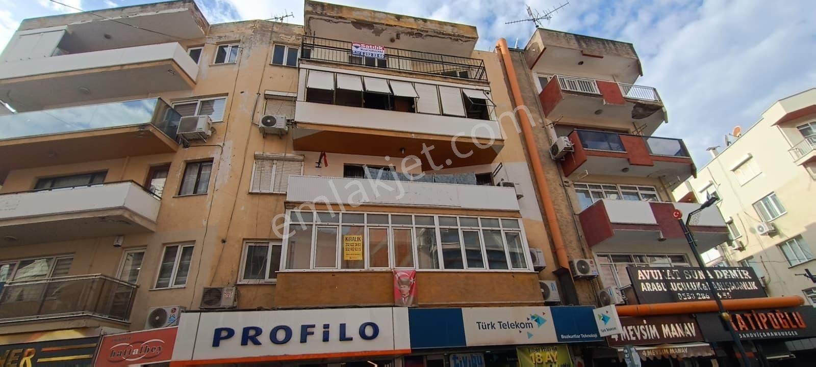 Menemen Merkezde Sevgi Yolu Köşesinde Ana Cadde Üzeri 3+1 Satılık Daire - Görsel 19