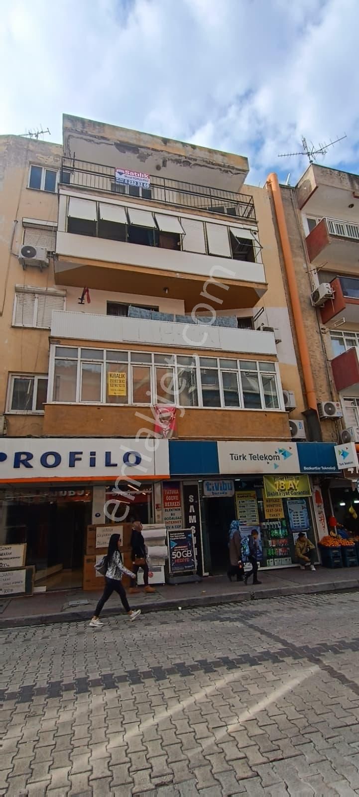 Menemen Merkezde Sevgi Yolu Köşesinde Ana Cadde Üzeri 3+1 Satılık Daire - Görsel 21