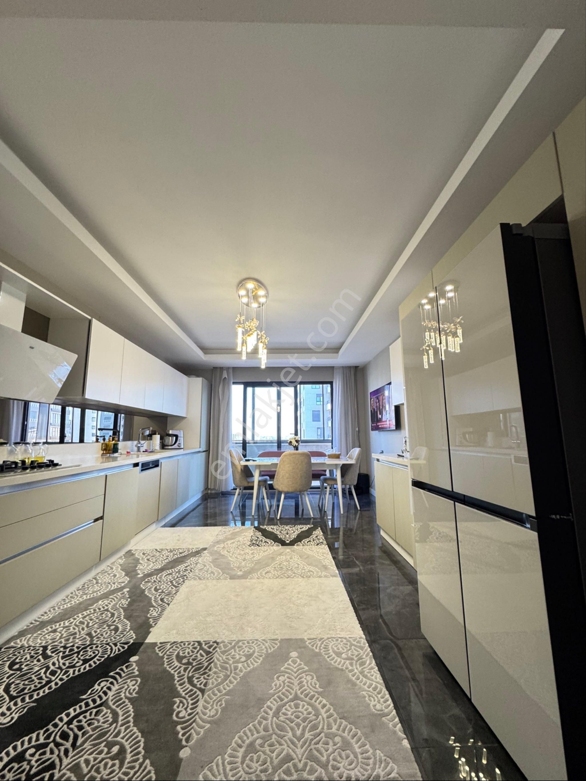 Osmangazi'de Site İçi Ultura Lüks Fırsat 4+1 Daire